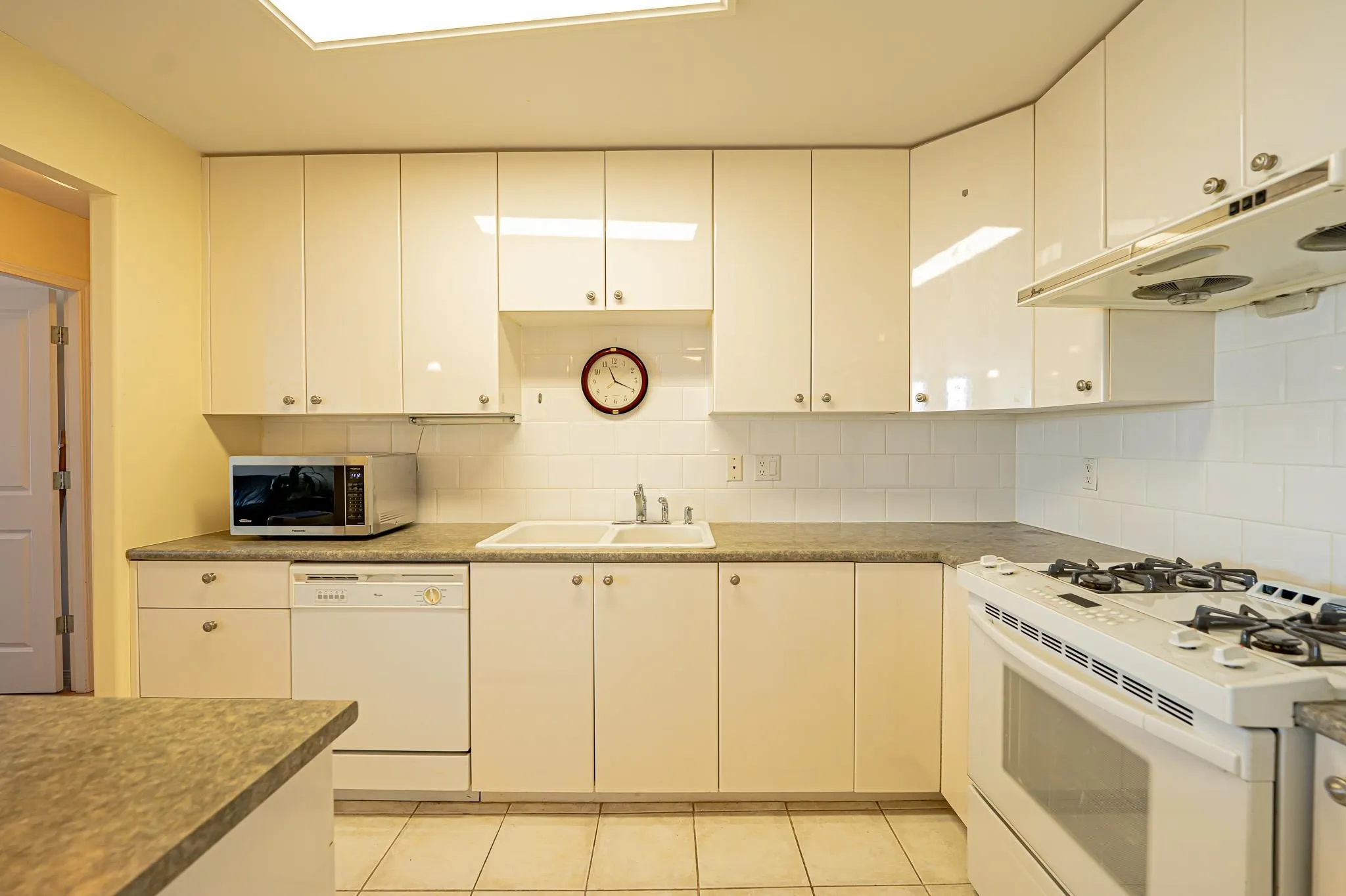 1505 7080 St. Albans Road