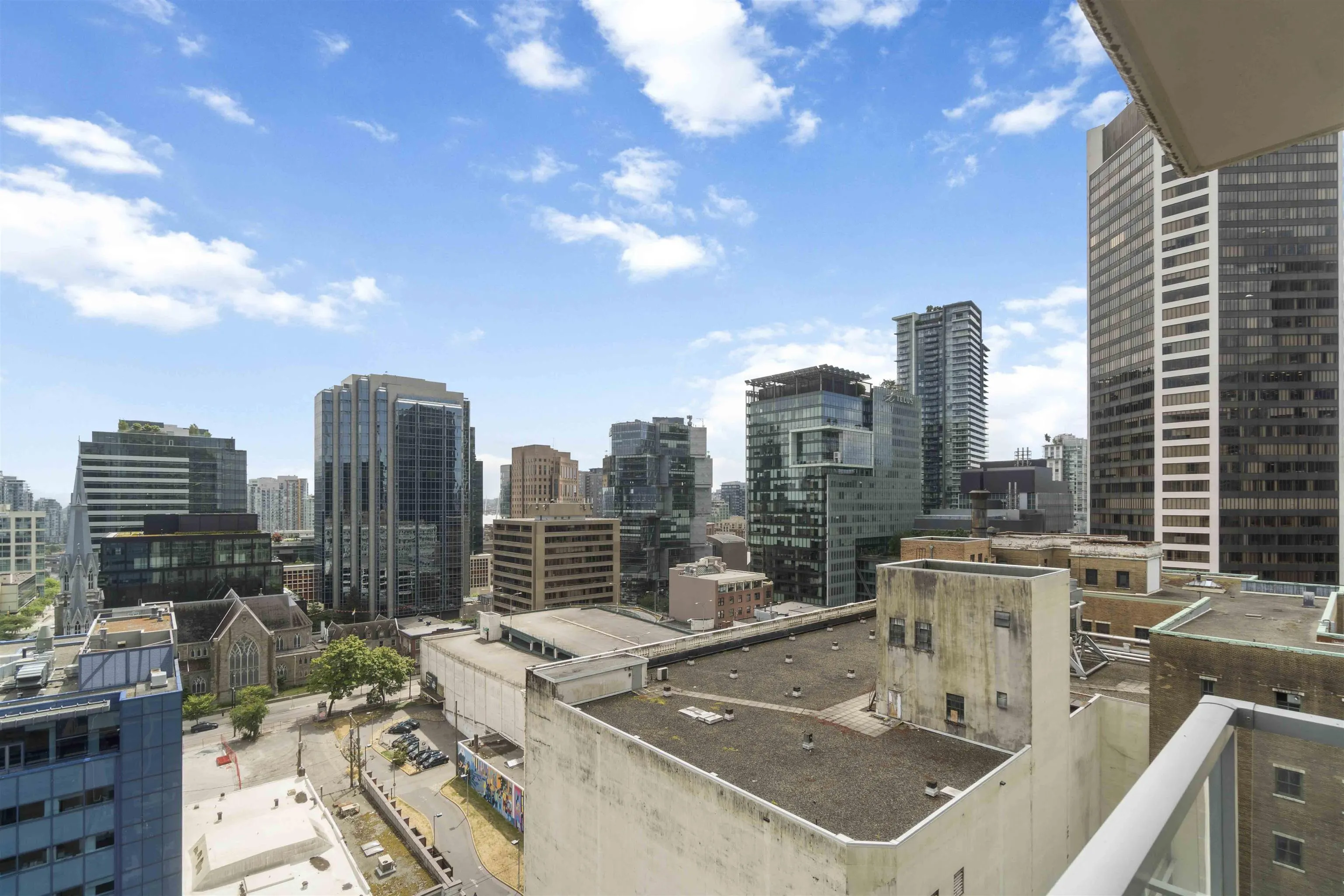 1712 610 Granville Street