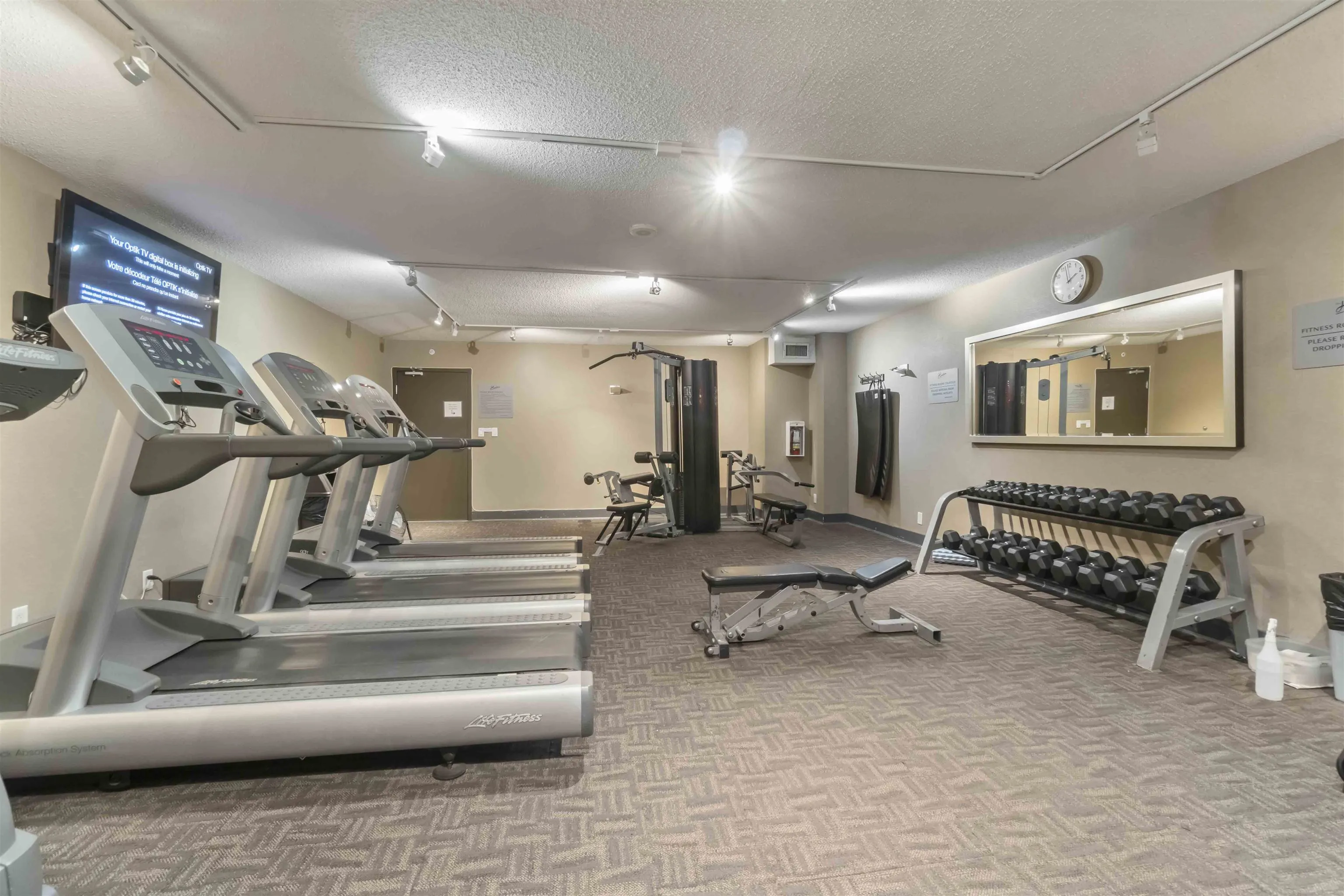 1712 610 Granville Street