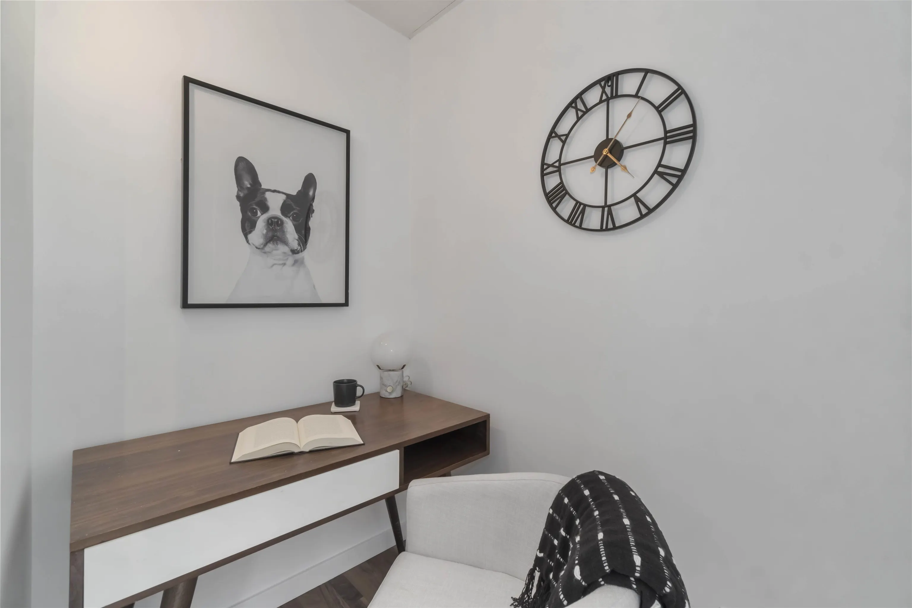 1712 610 Granville Street