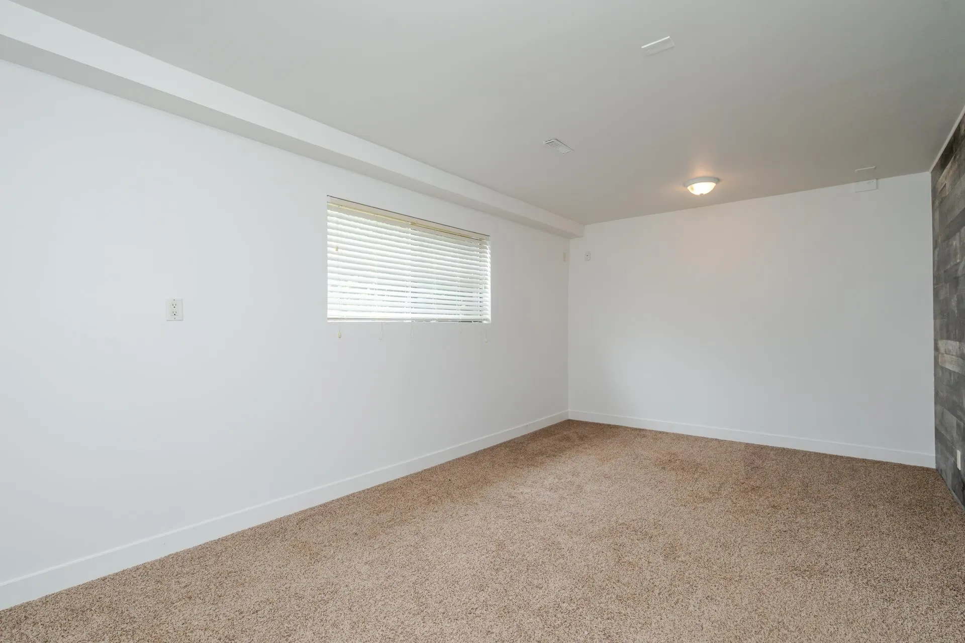 2842 Glenshiel Drive