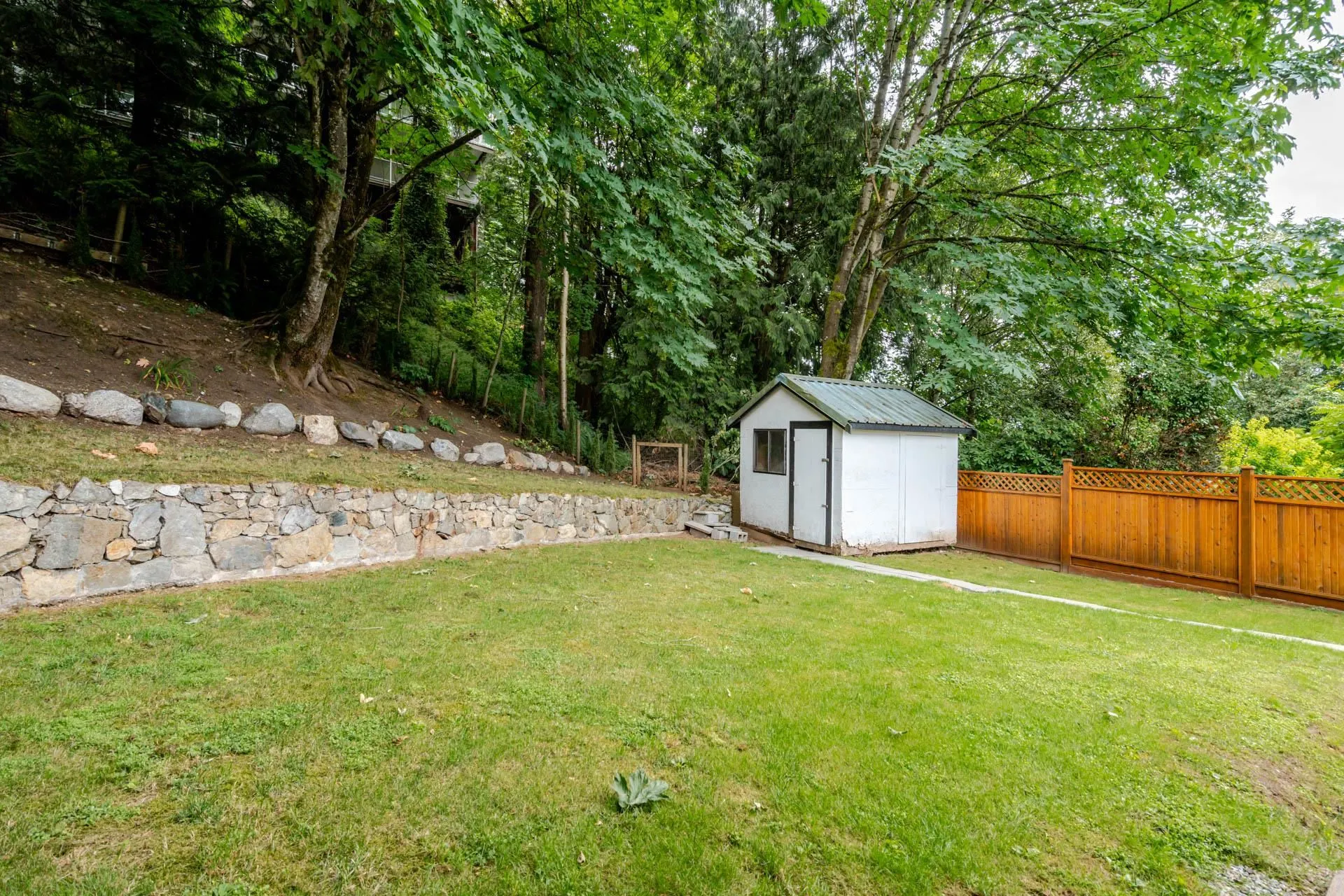 2842 Glenshiel Drive