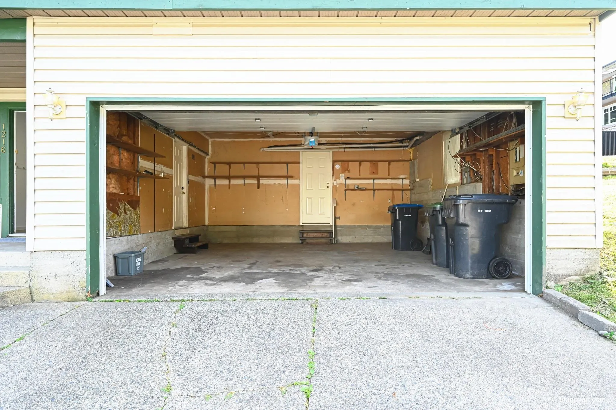 1216 Brand Street