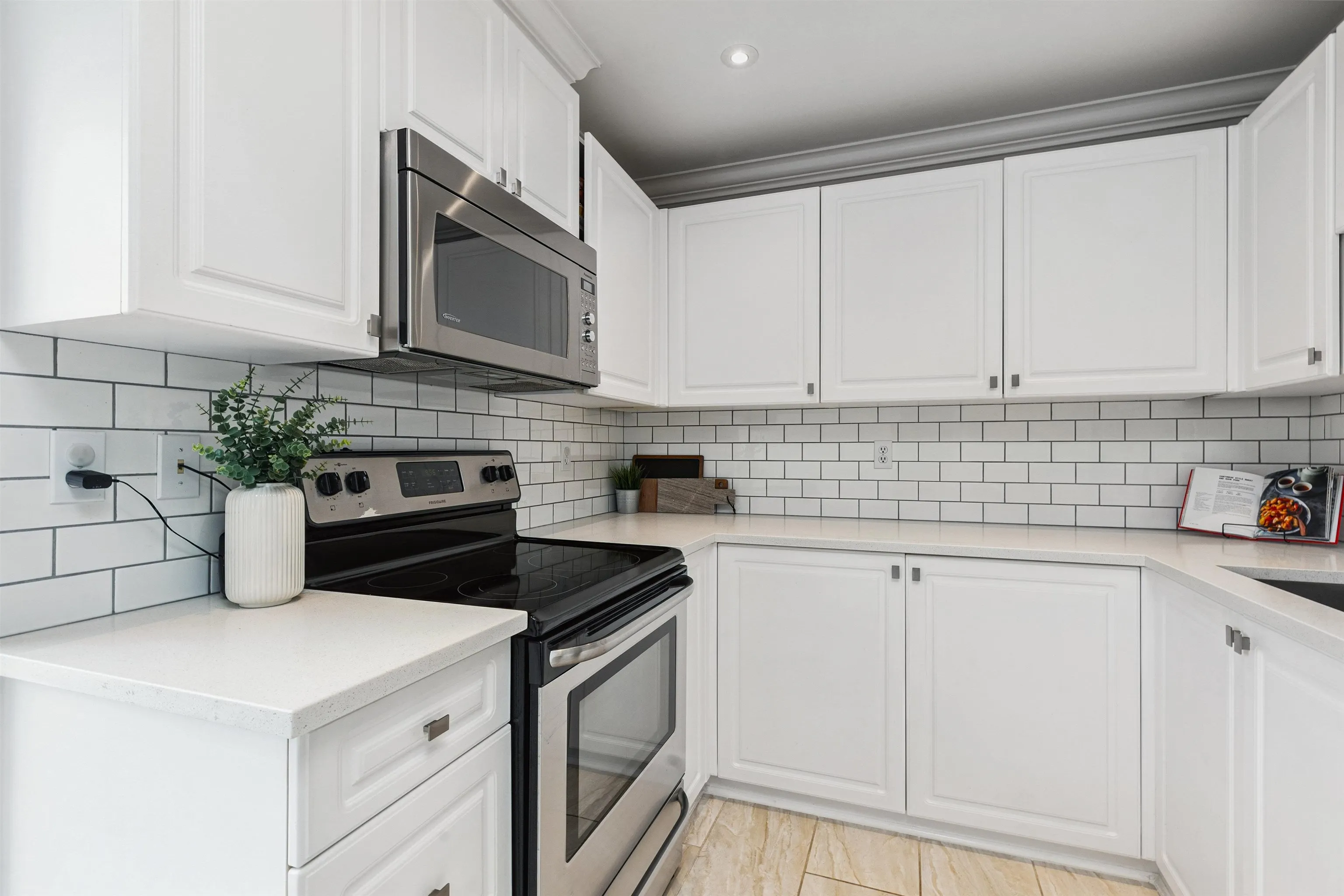 203 2285 Pitt River Road