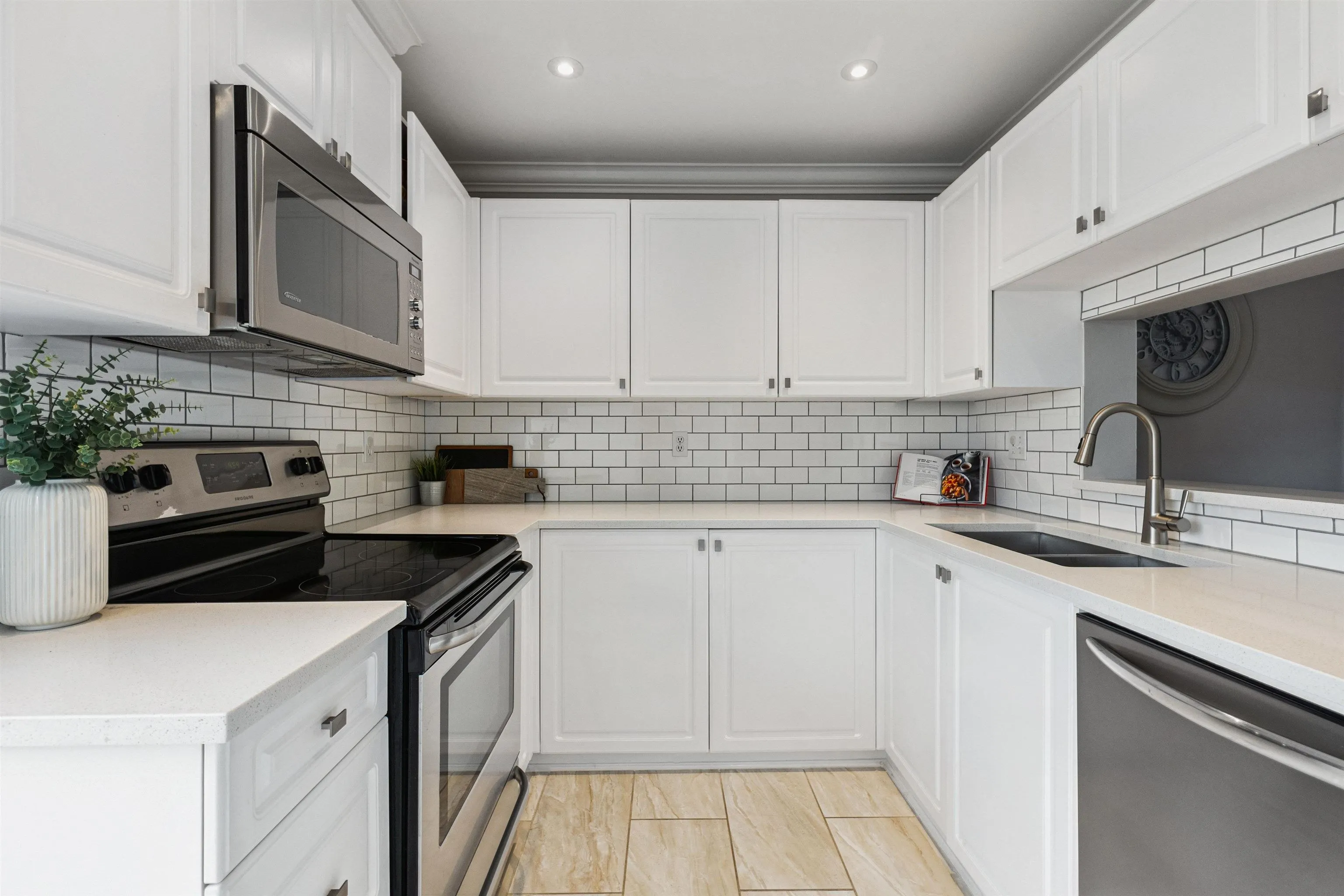 203 2285 Pitt River Road