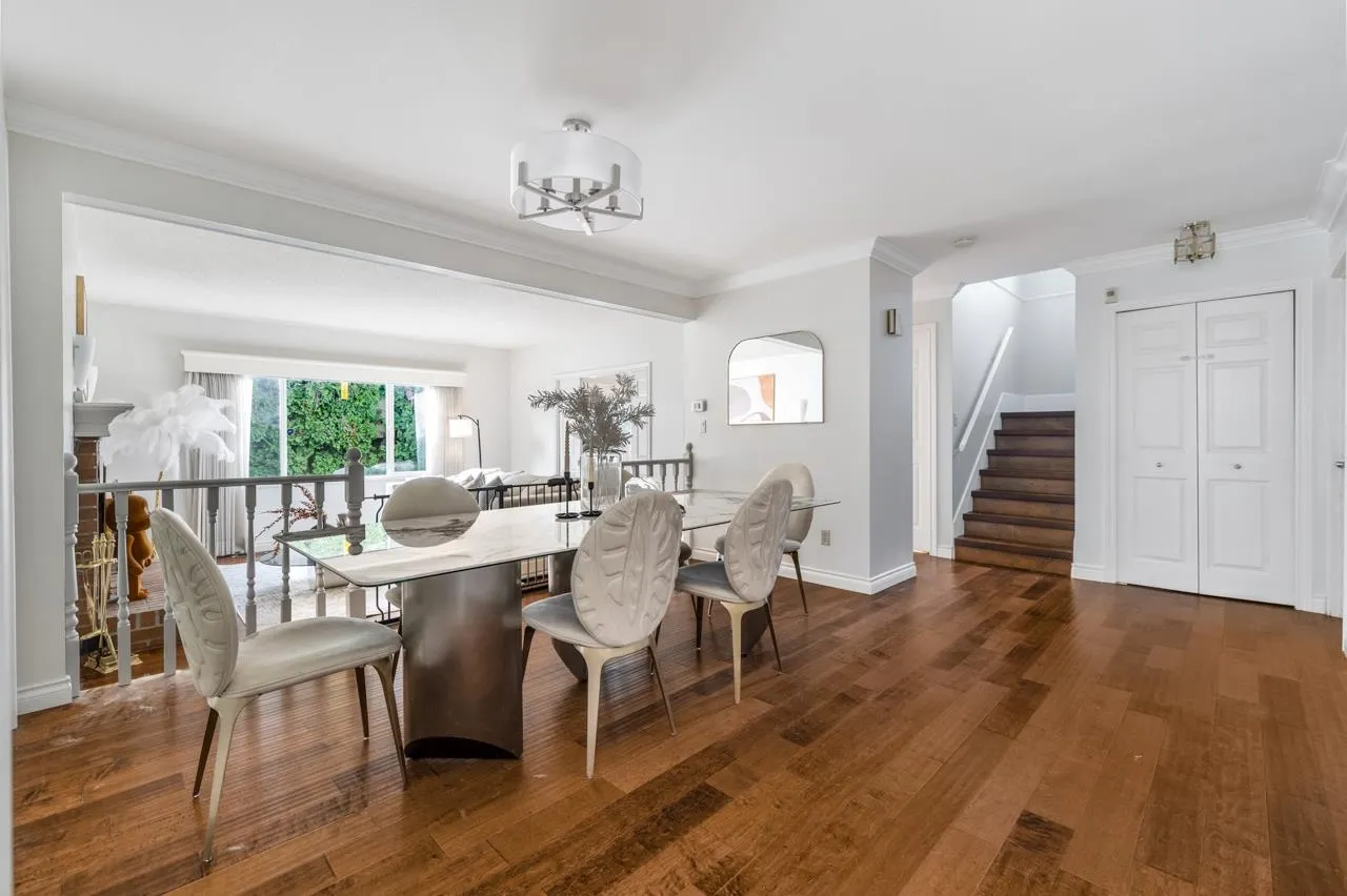 5660 Stefanko Place