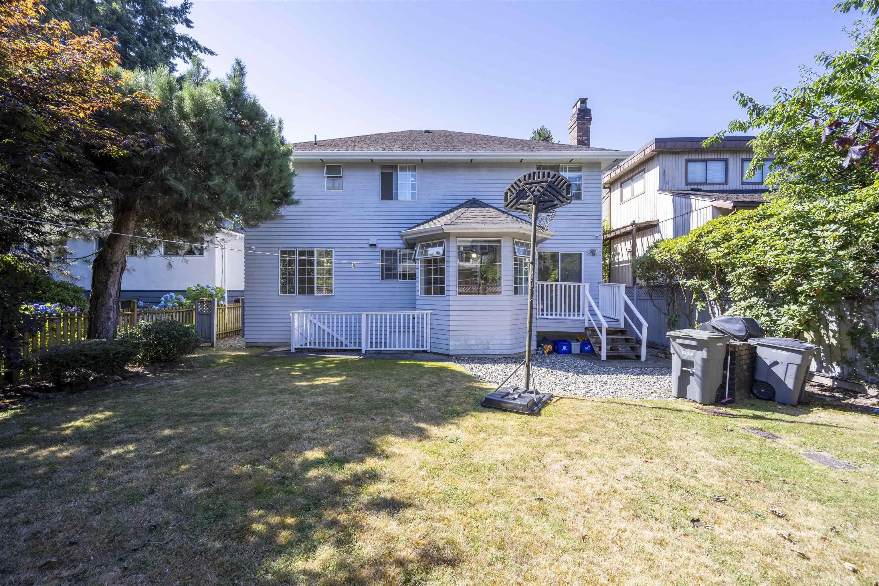 2063 W 47th Avenue