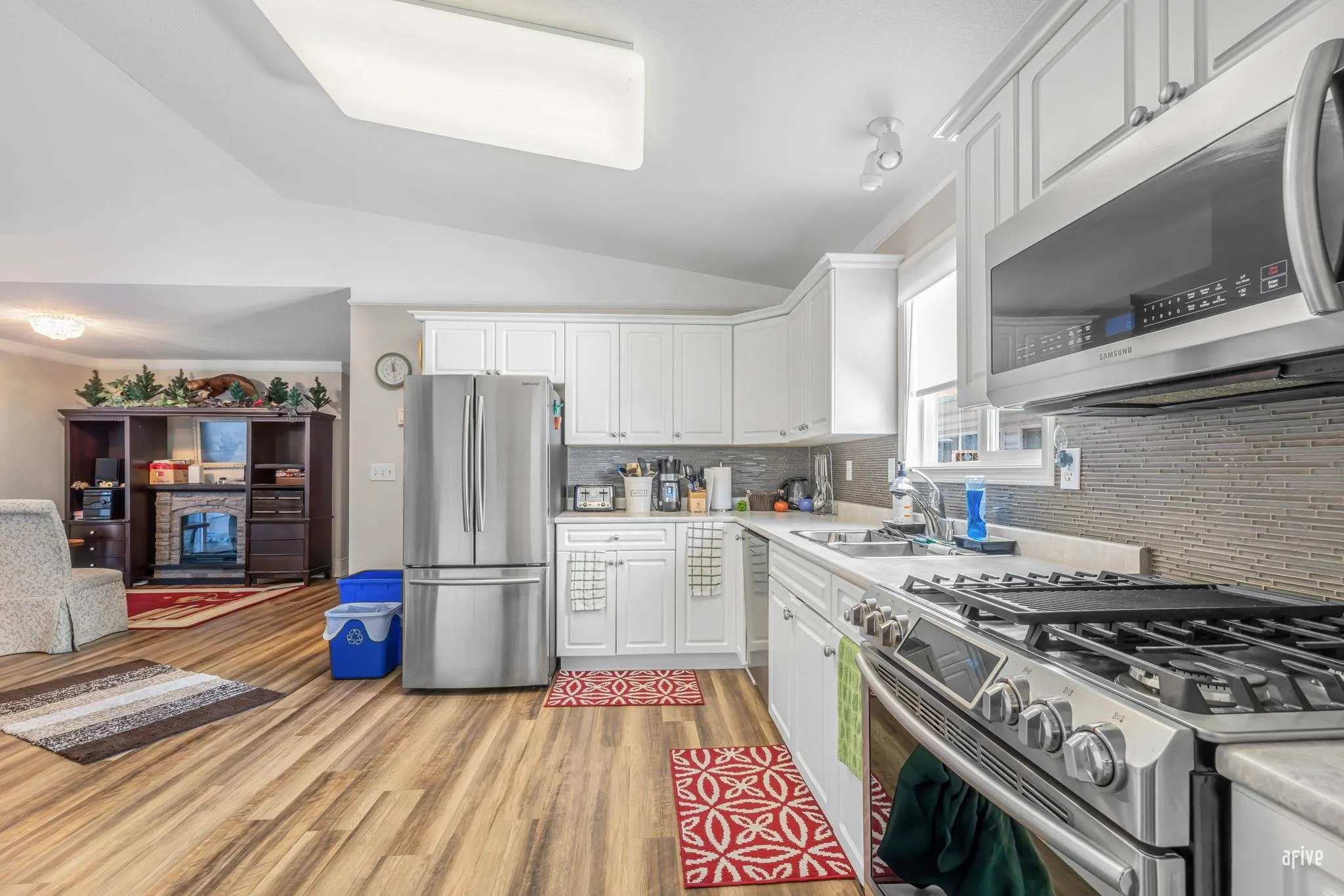 74 45918 Knight Road