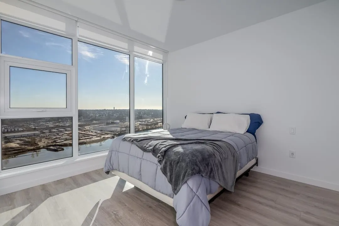 3907 680 Quayside Drive