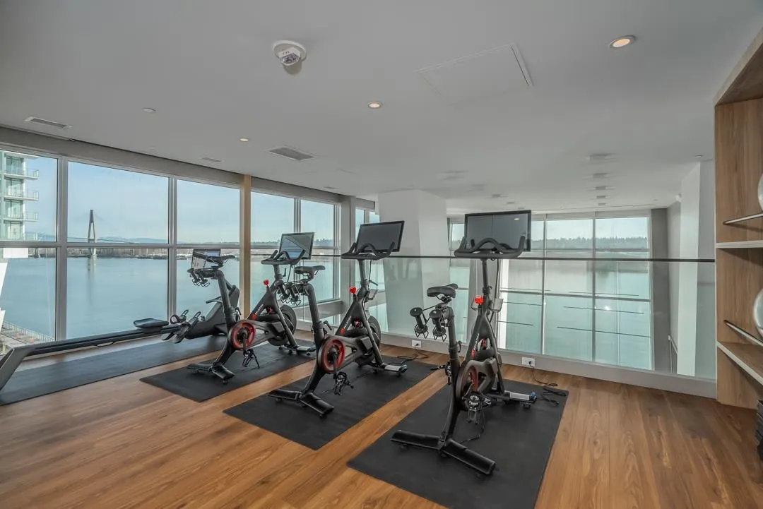 3907 680 Quayside Drive