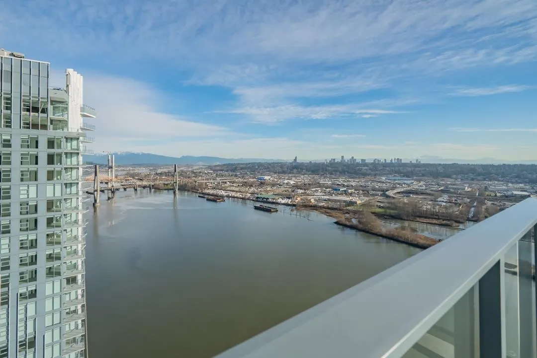 3907 680 Quayside Drive