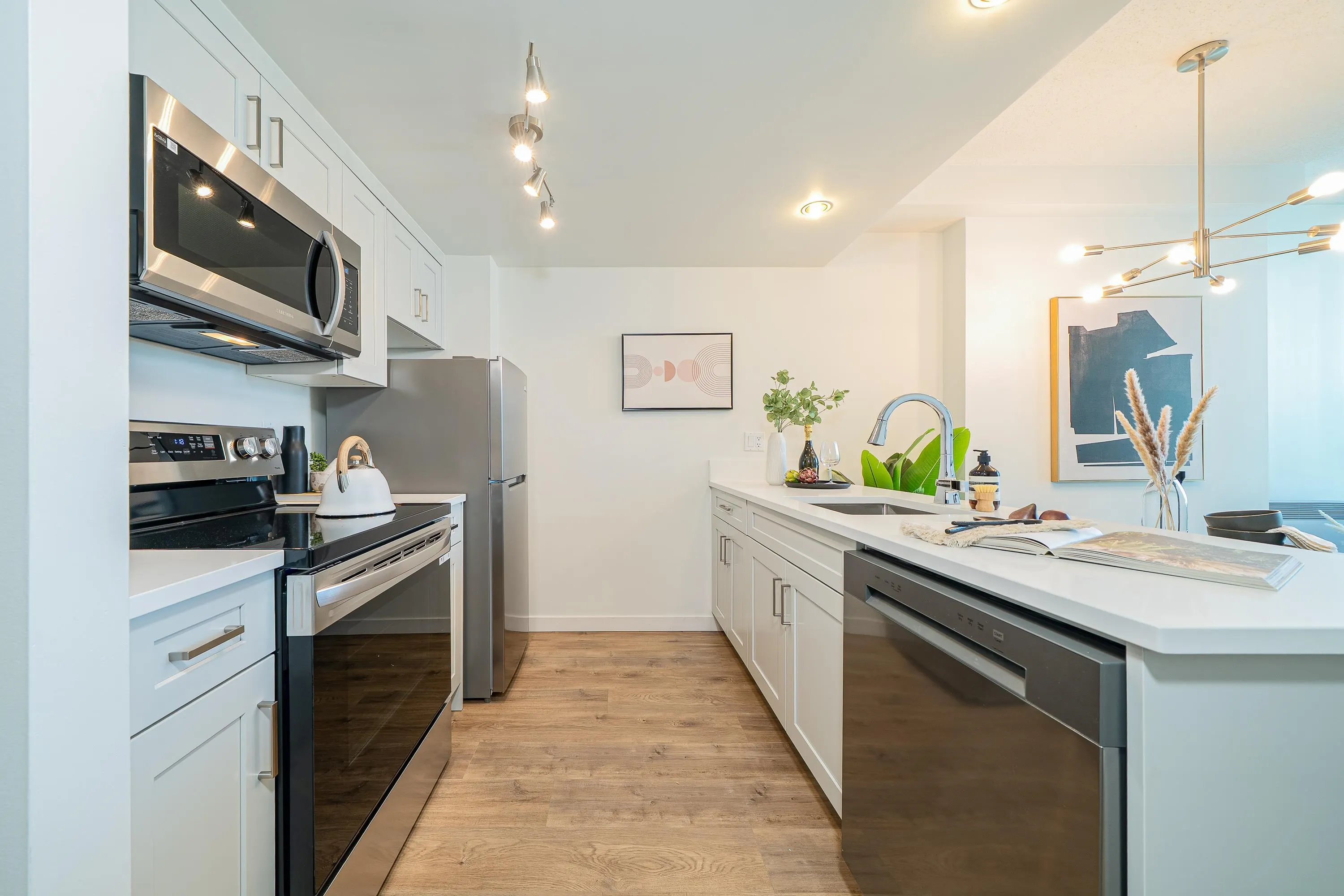 3103 1331 W Georgia Street