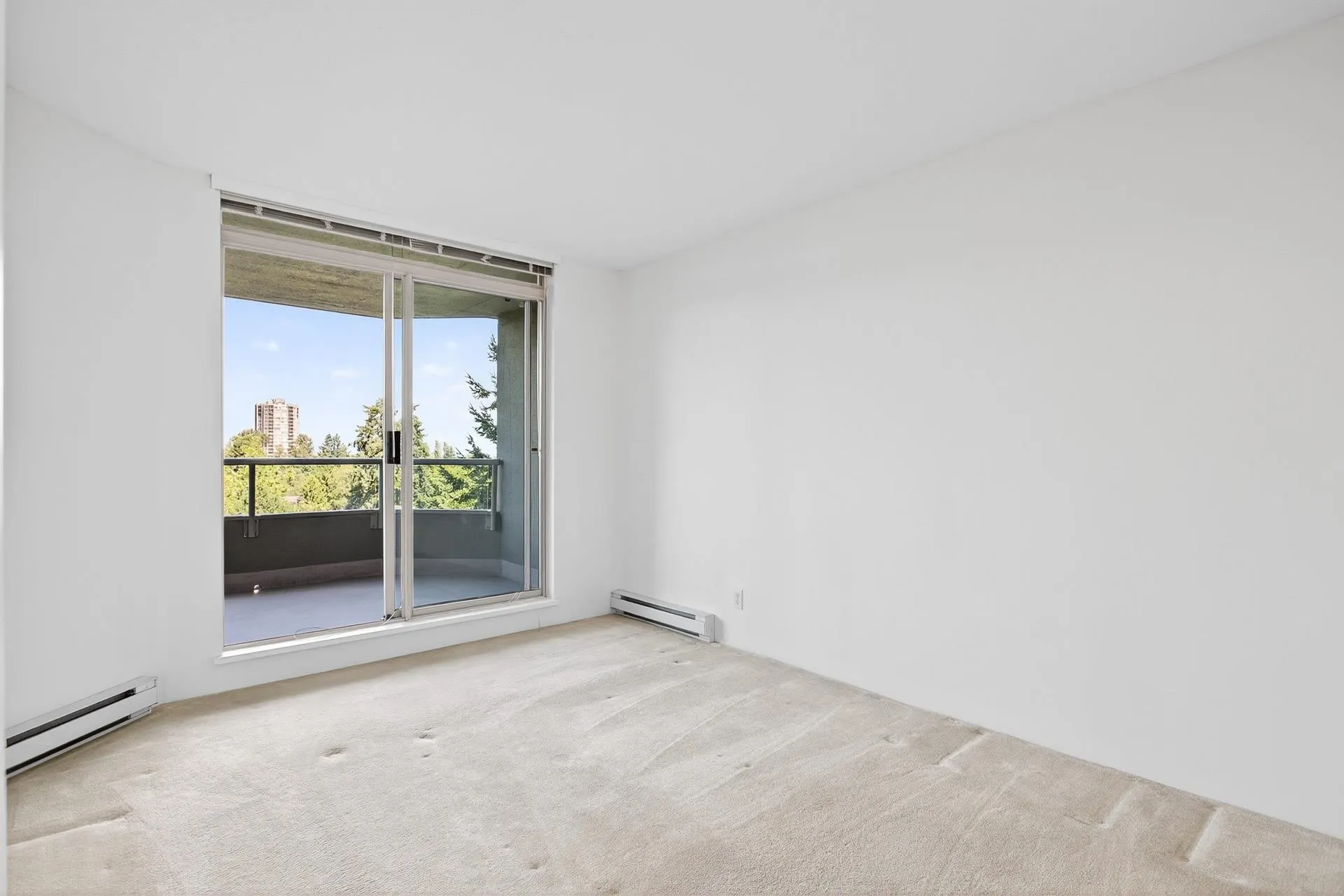 704 10082 148 Street