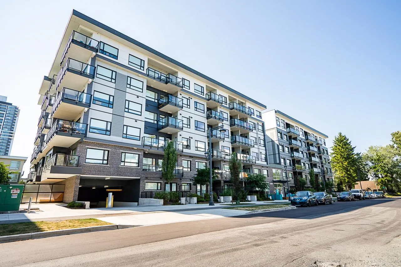 604 10777 138th Street