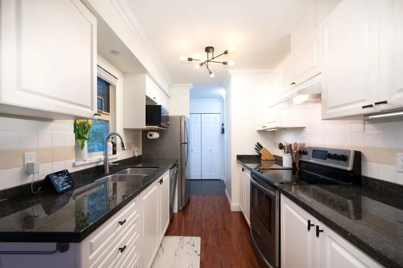 78 65 Foxwood Drive