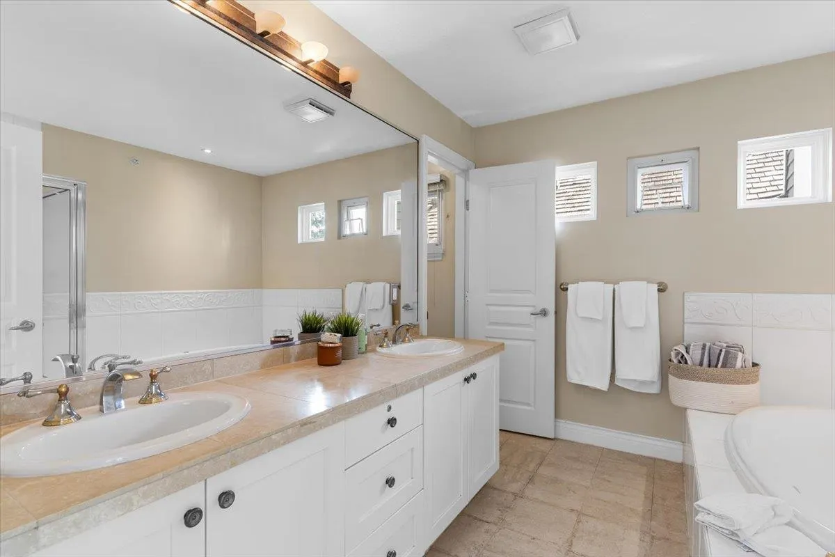4949 Edendale Court