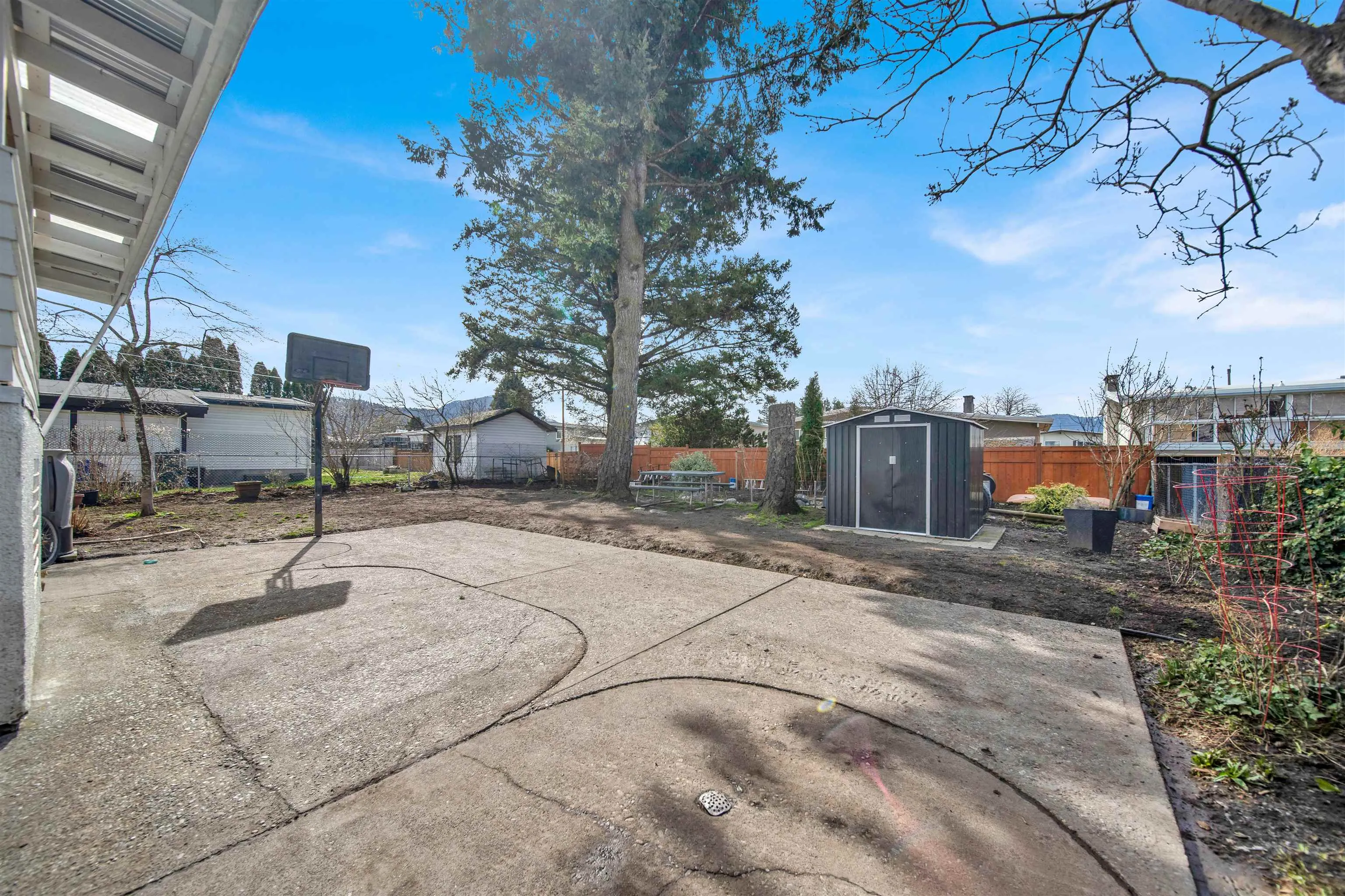 6317 Reid Road
