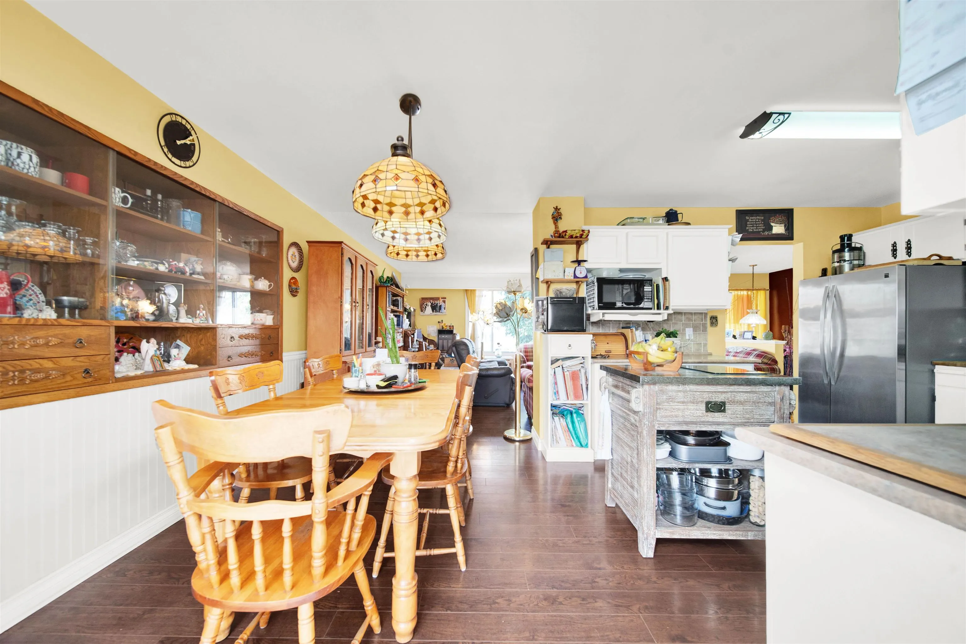 6317 Reid Road