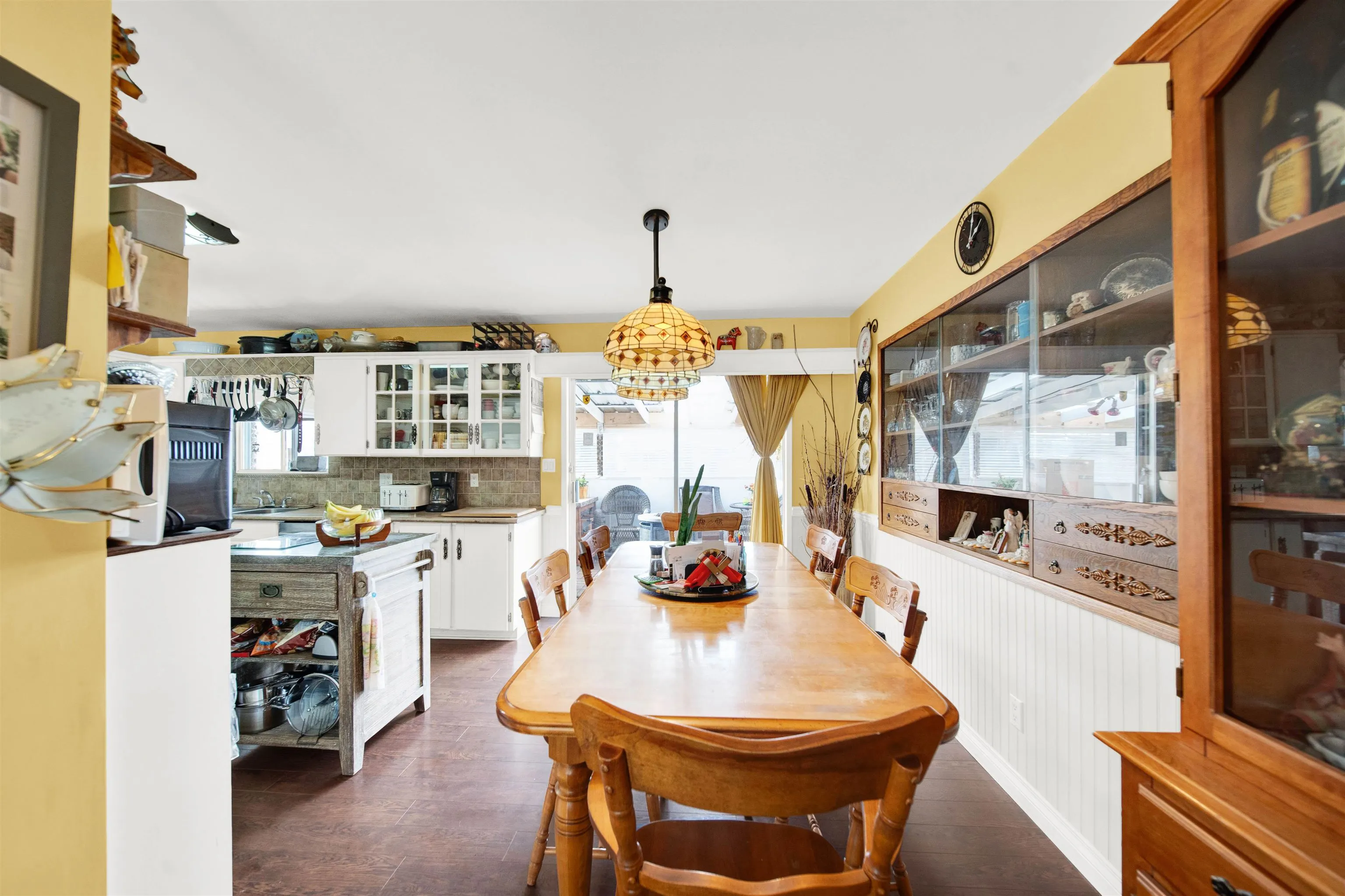 6317 Reid Road