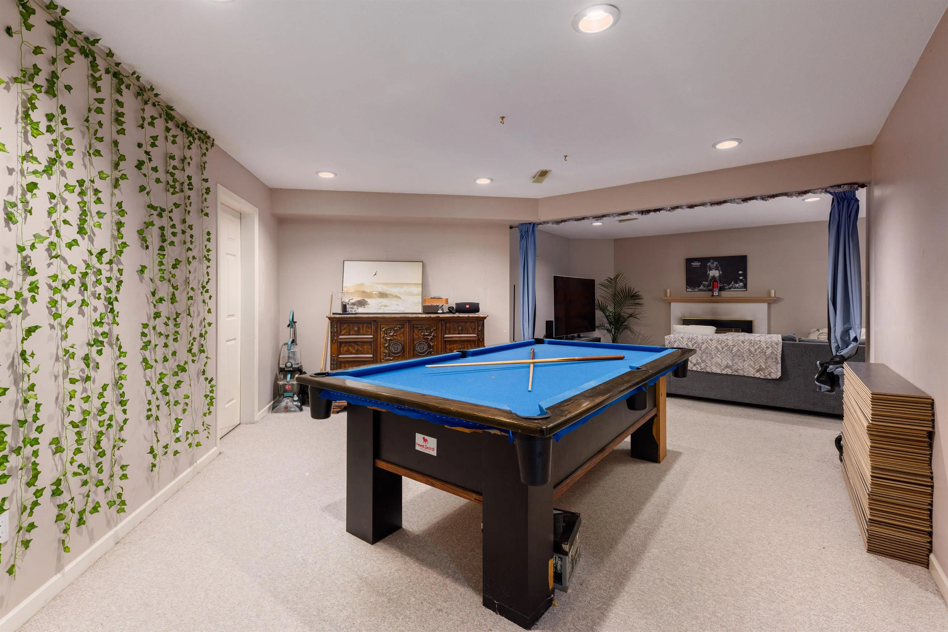 4702 Stahaken Court