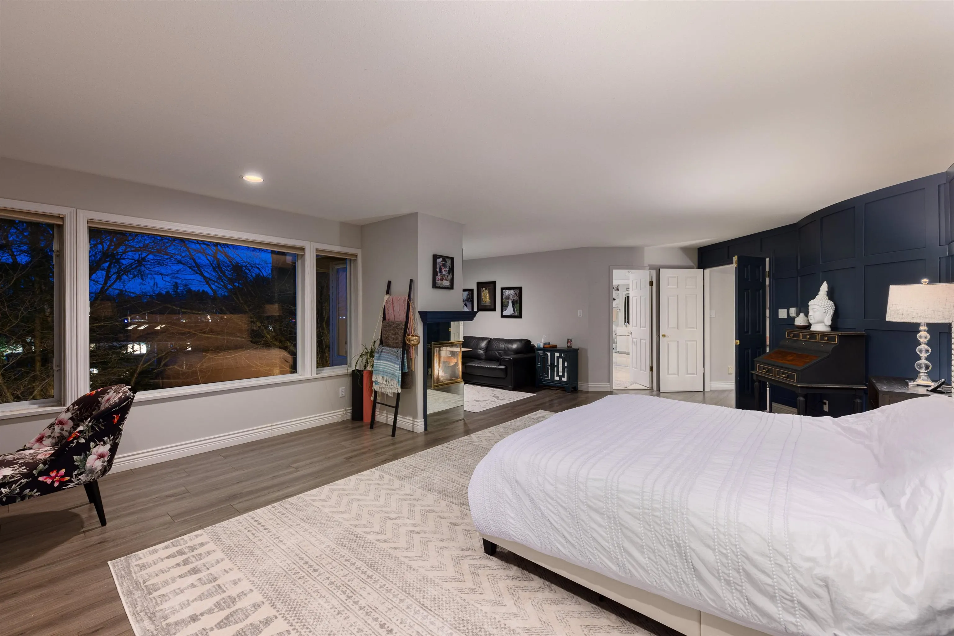 4702 Stahaken Court