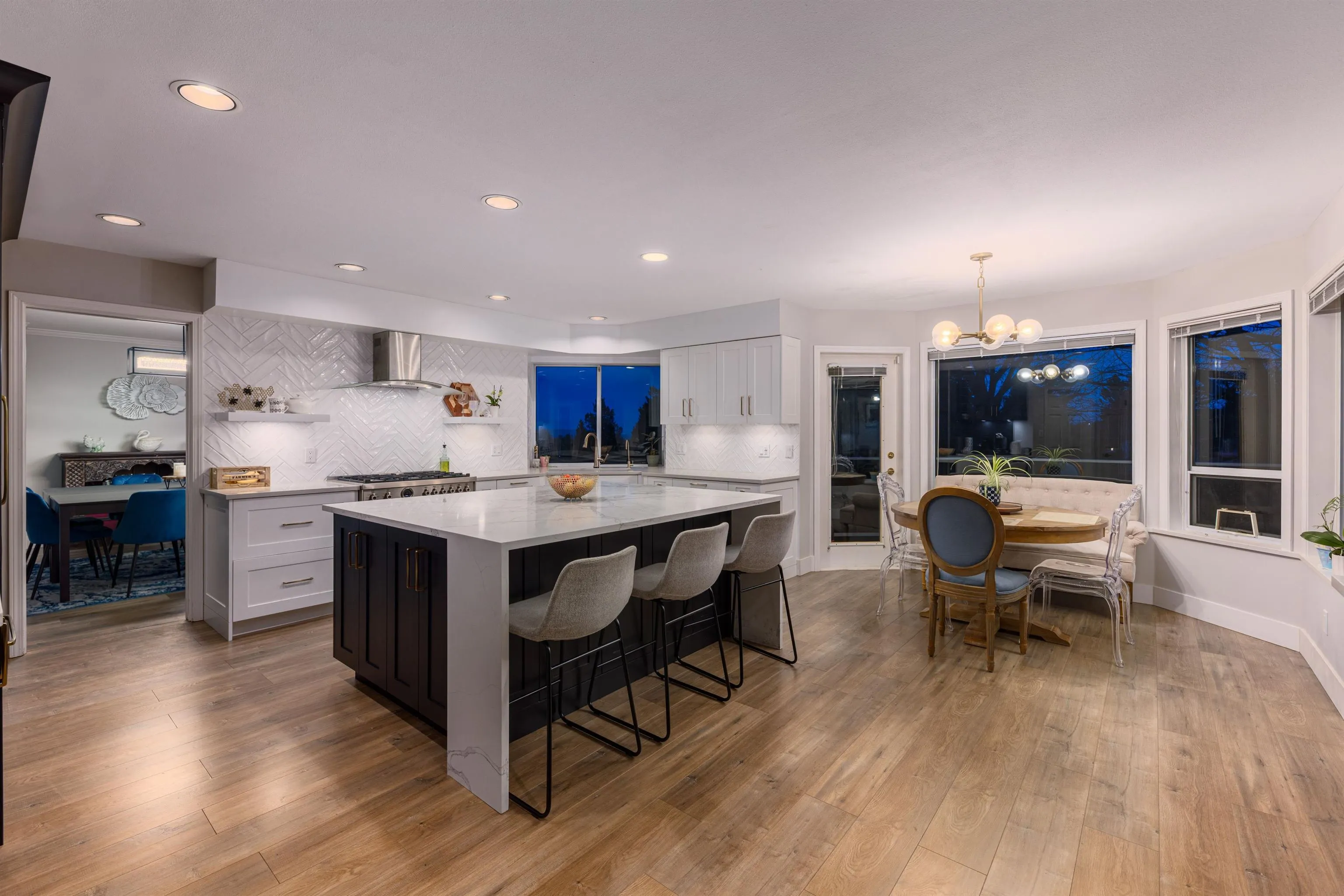 4702 Stahaken Court