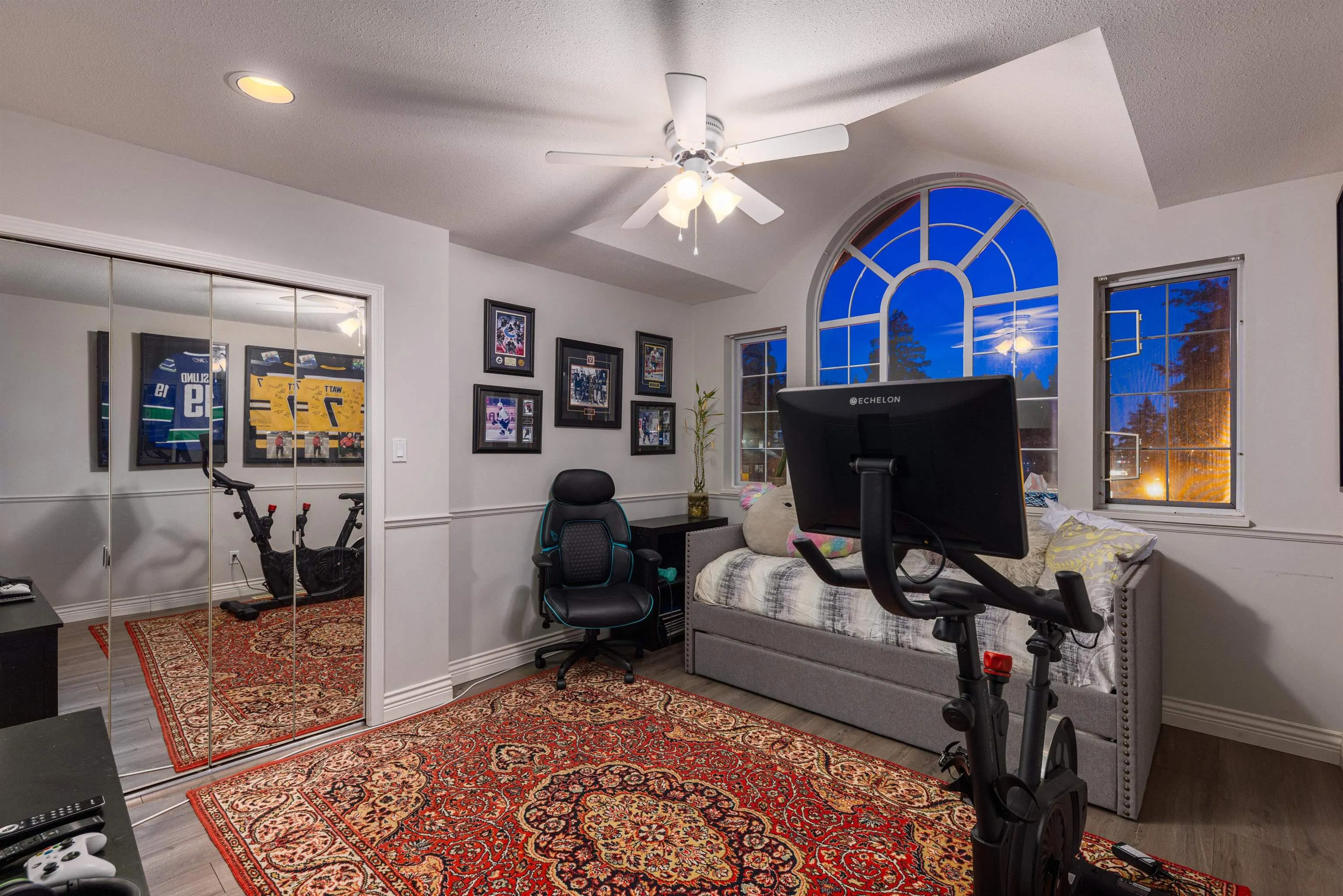 4702 Stahaken Court
