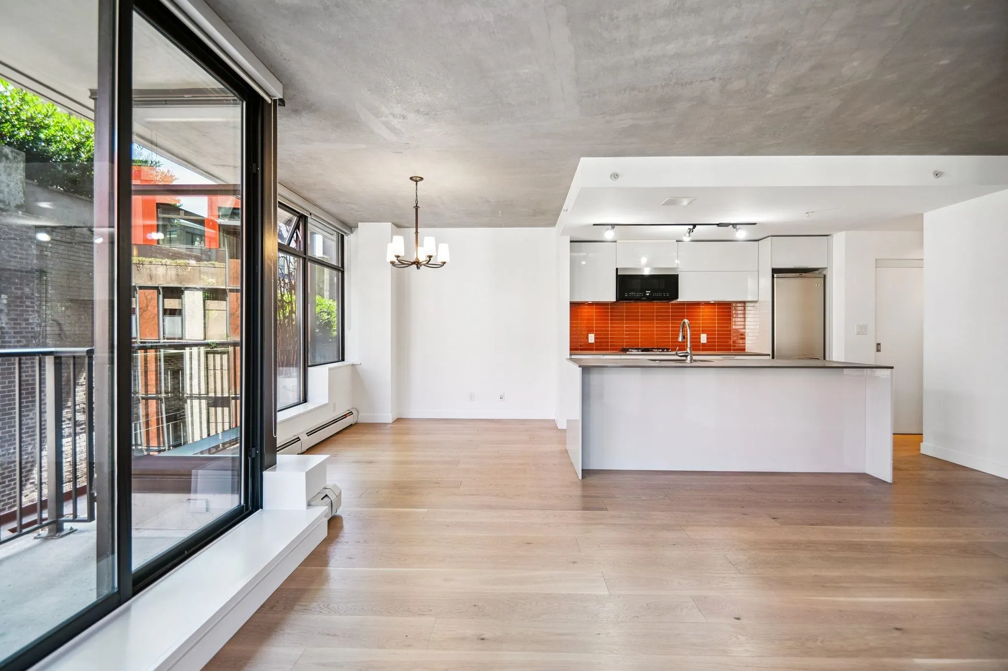 703 128 W Cordova Street