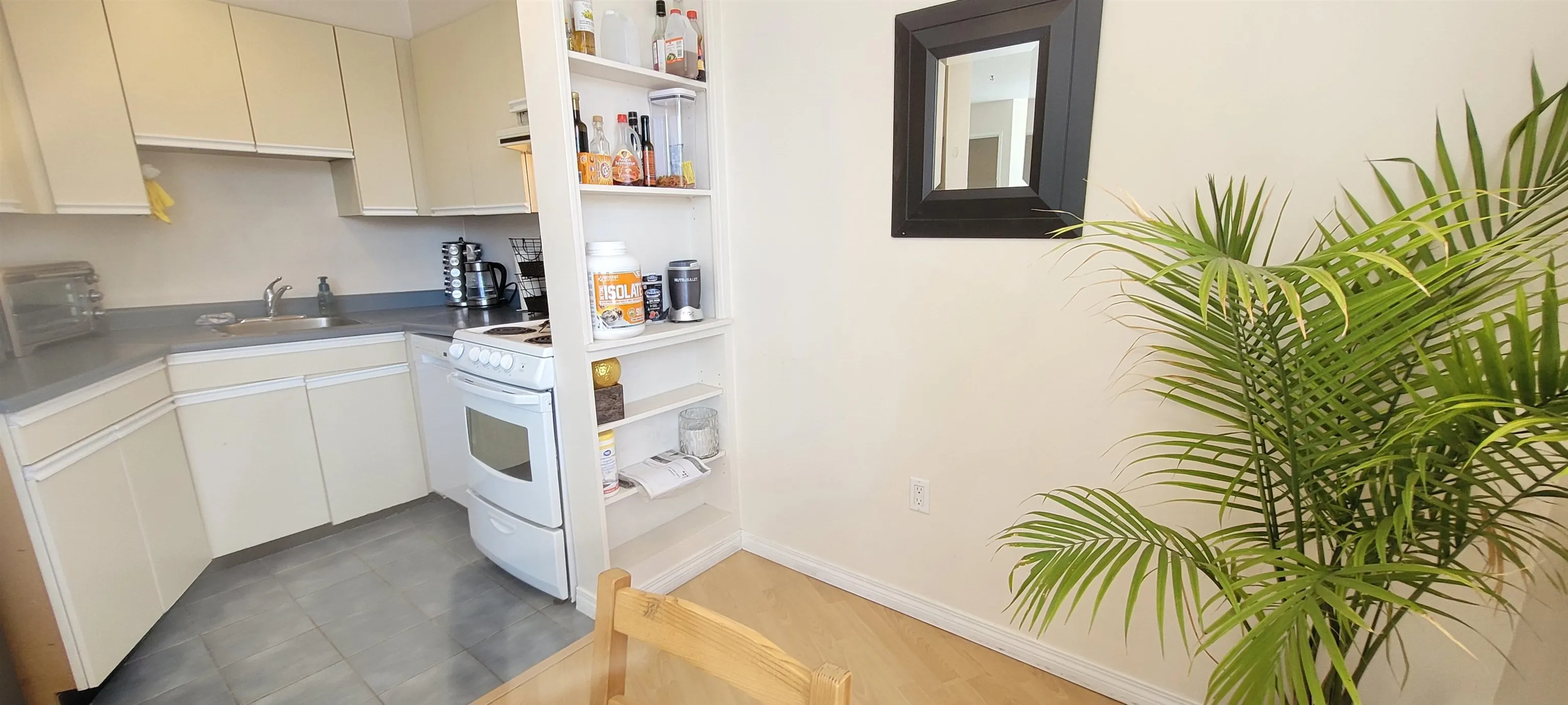 303 4691 W 10th Avenue