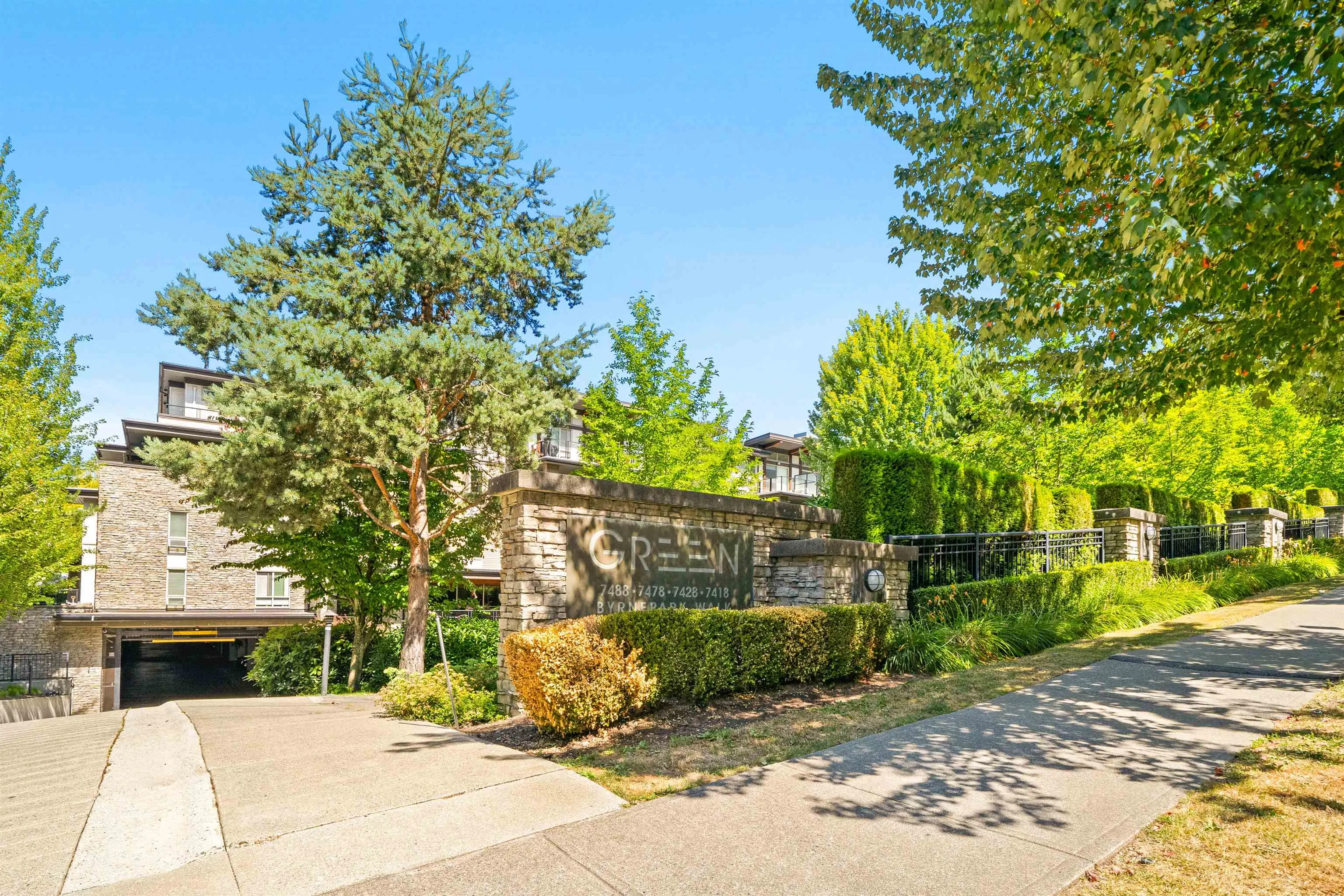 104 7428 Byrnepark Walk