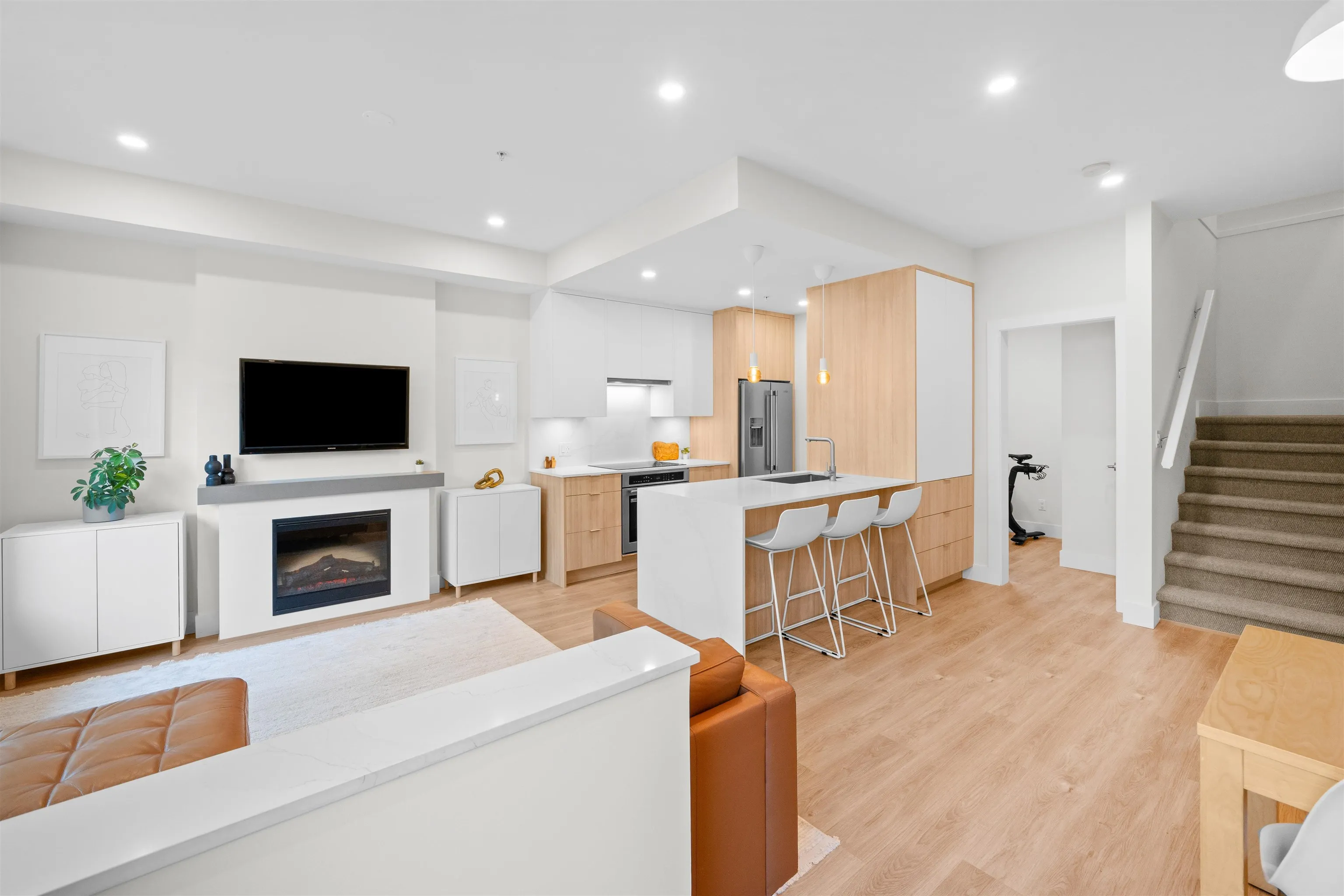 104 7428 Byrnepark Walk