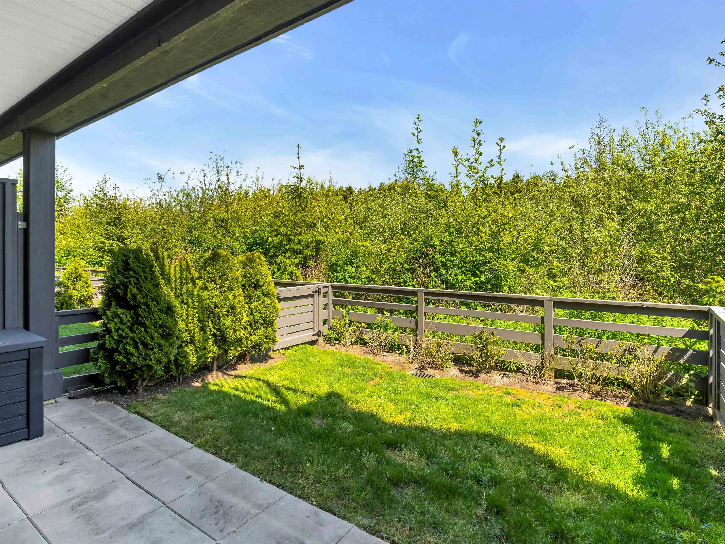 36 4716 Orca Way