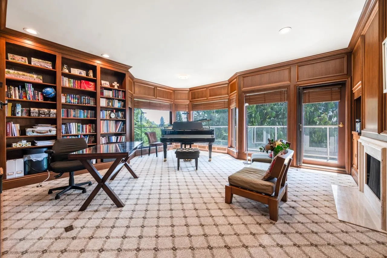 2408 SW Marine Drive