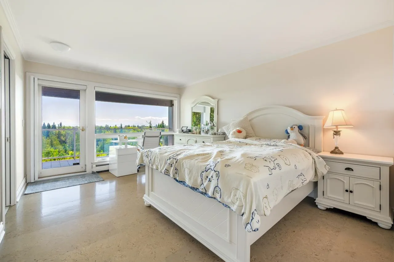 2408 SW Marine Drive
