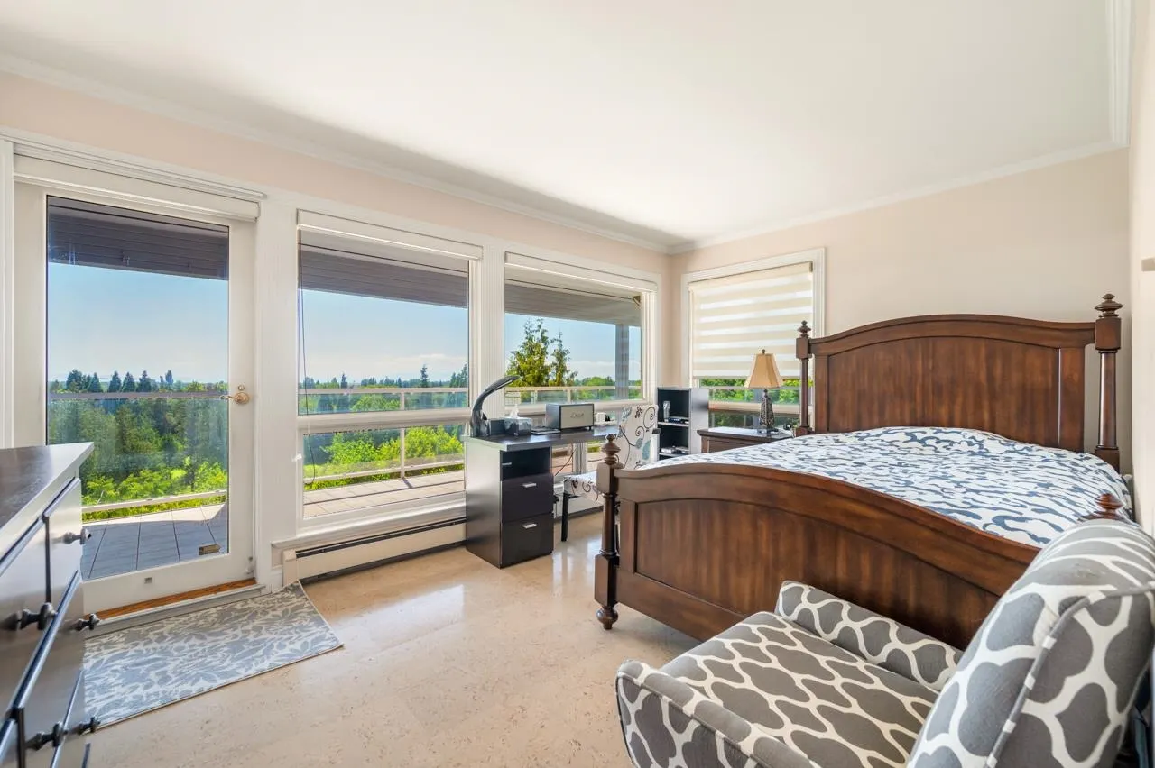 2408 SW Marine Drive