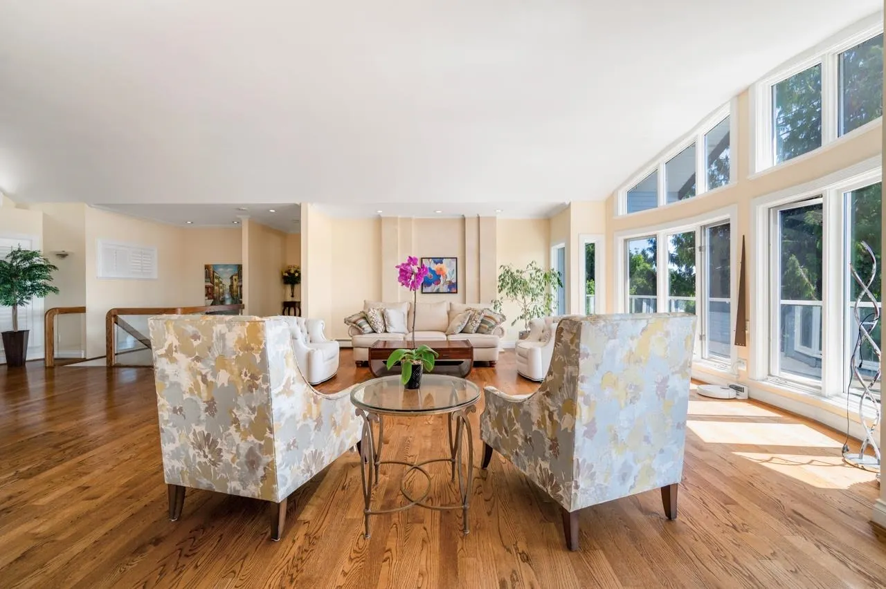 2408 SW Marine Drive