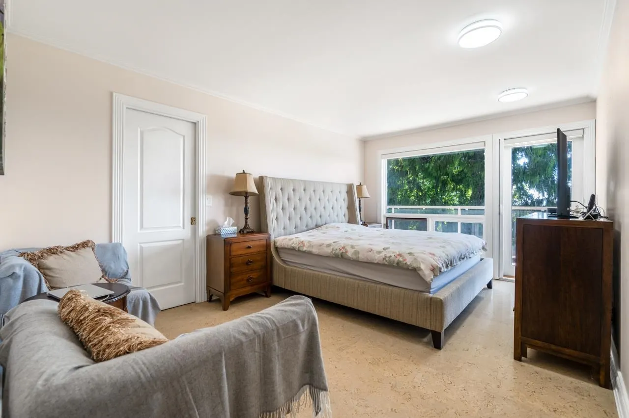 2408 SW Marine Drive