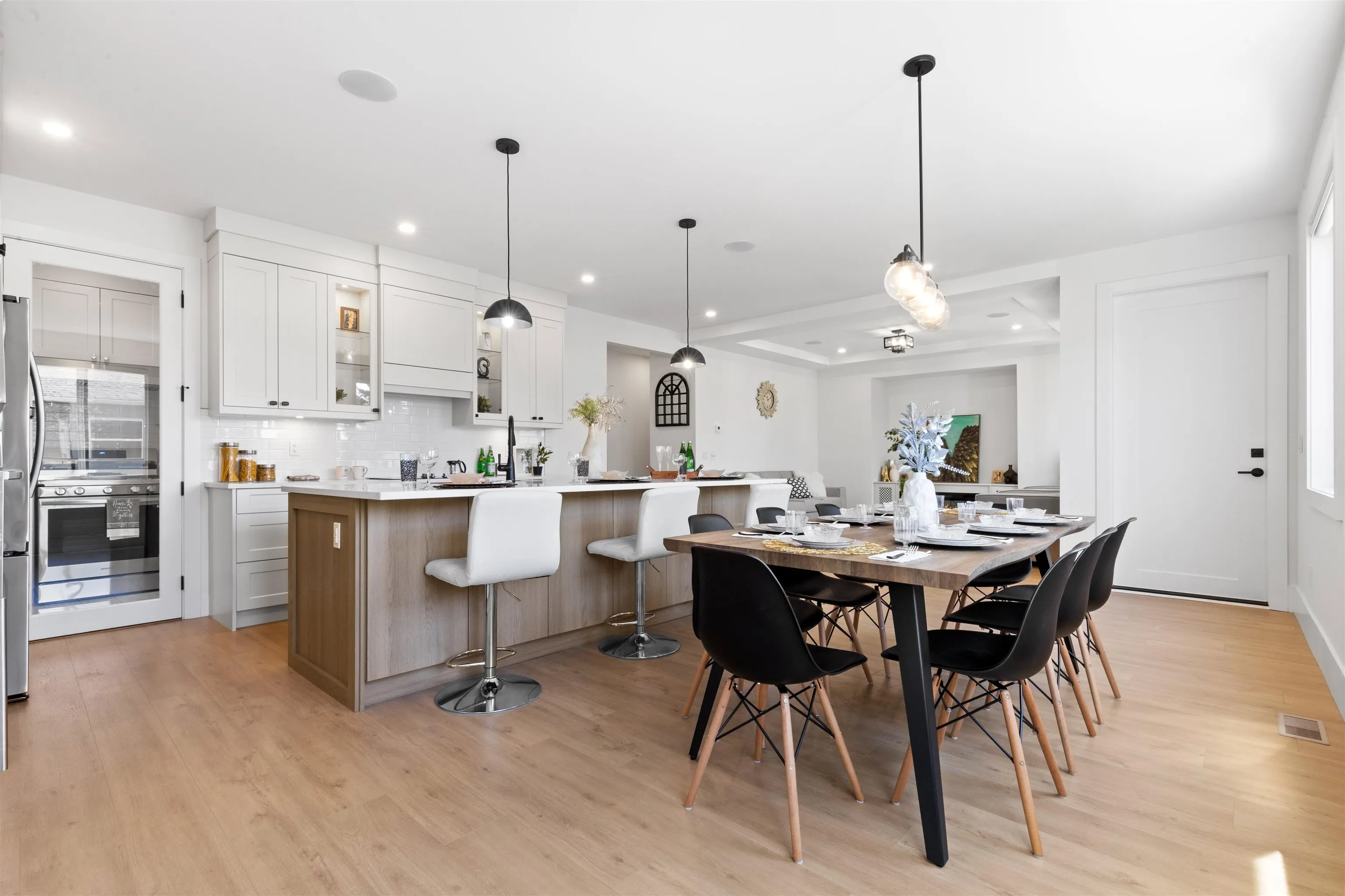 7143 Elwood Drive