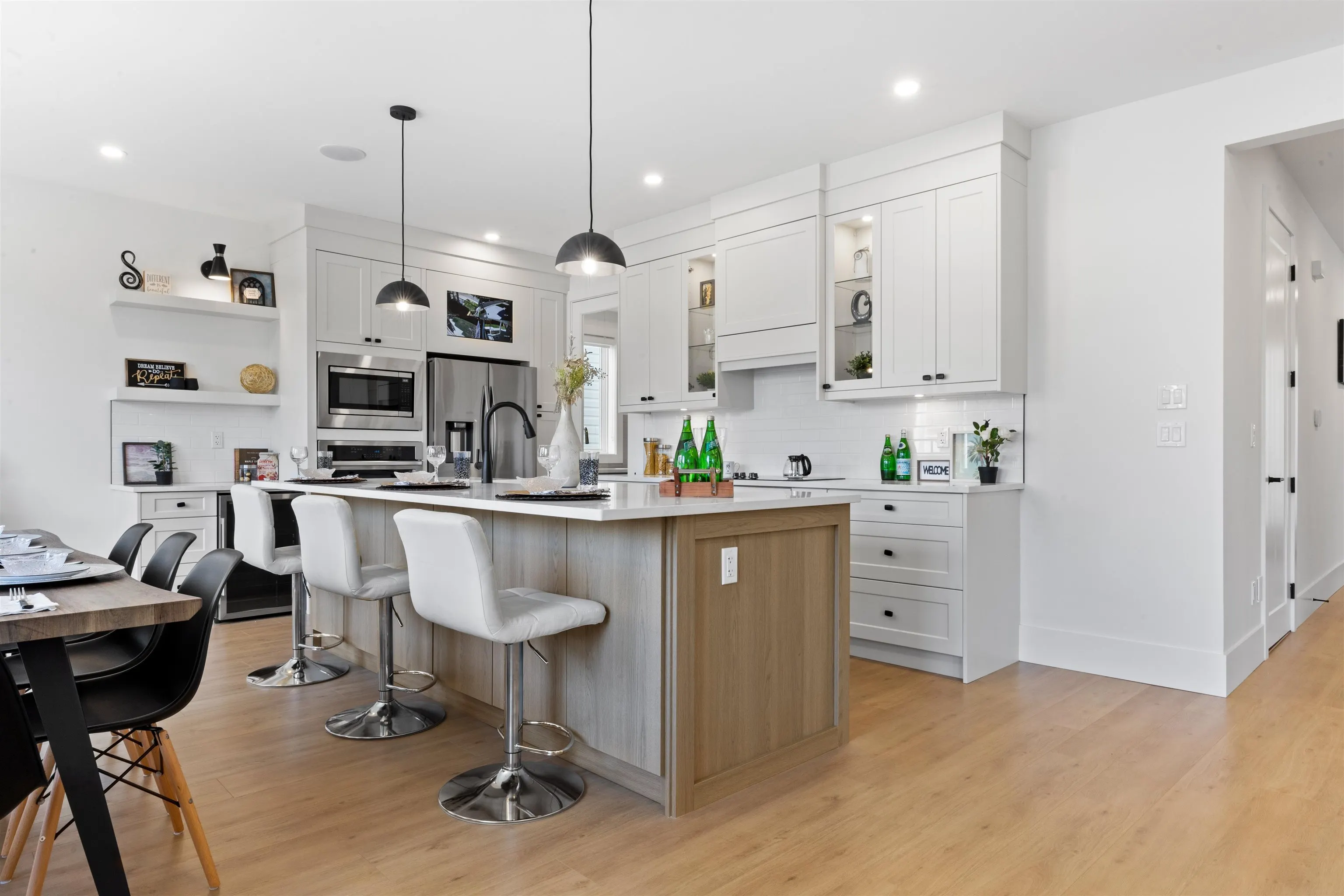 7143 Elwood Drive