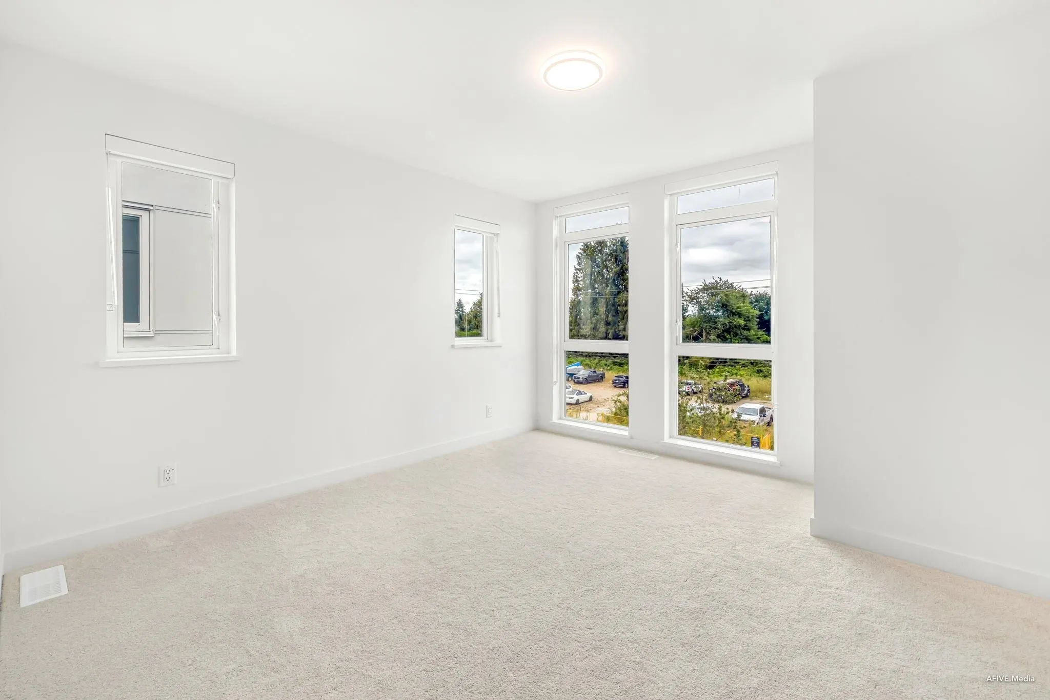 78 10333 River Drive