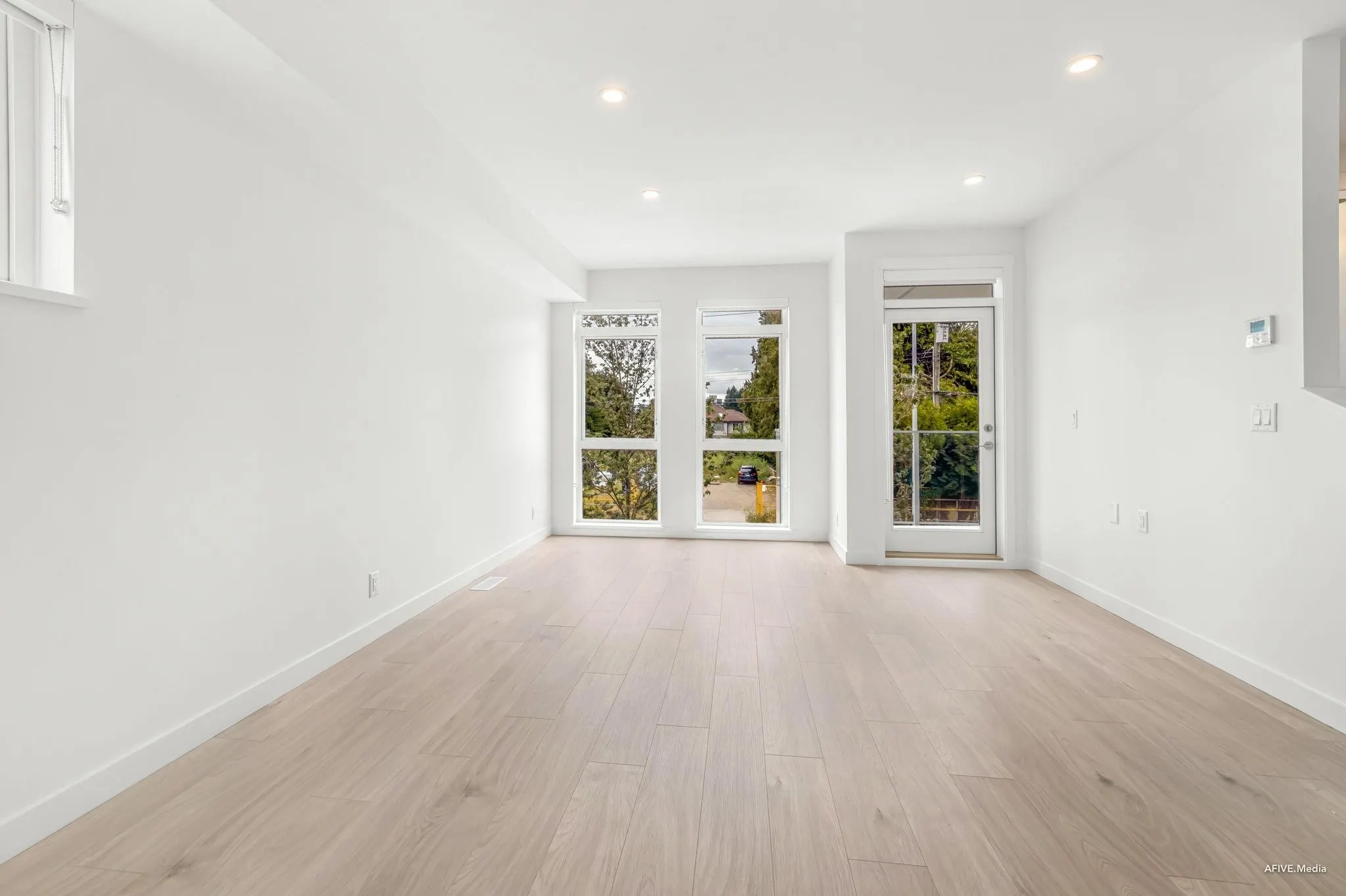 78 10333 River Drive