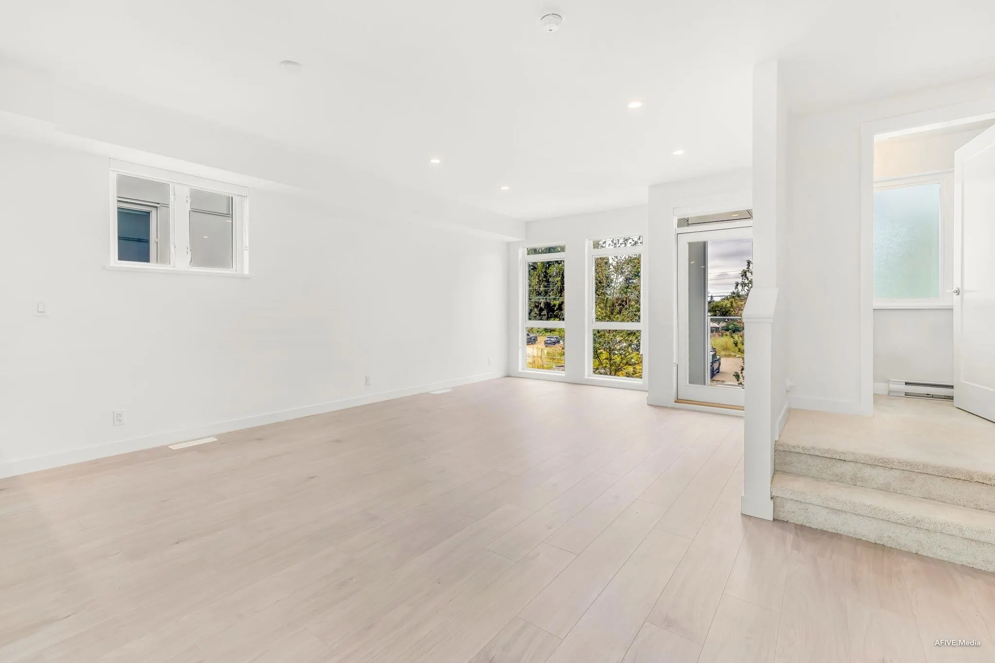 78 10333 River Drive