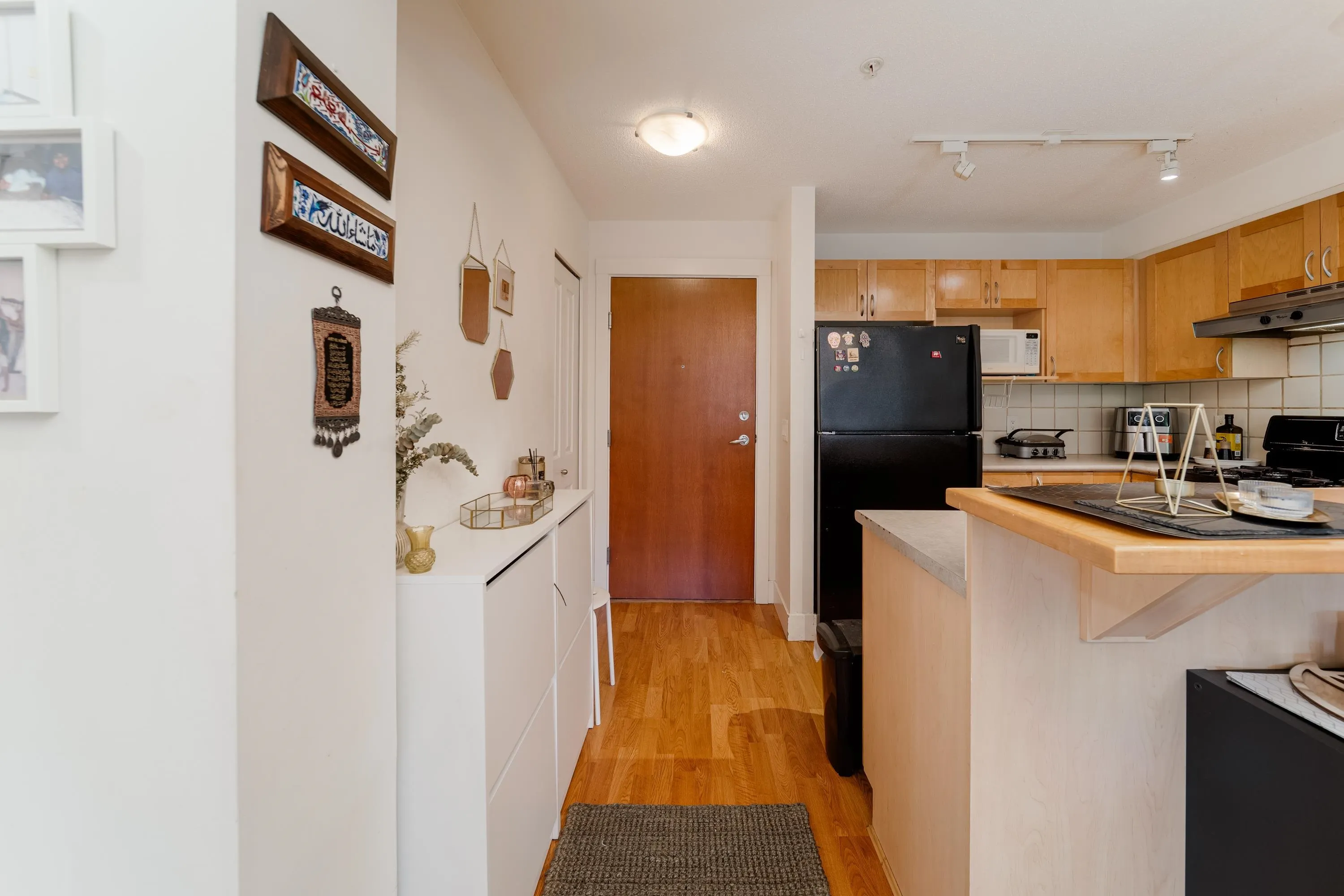 304 2338 Western Parkway