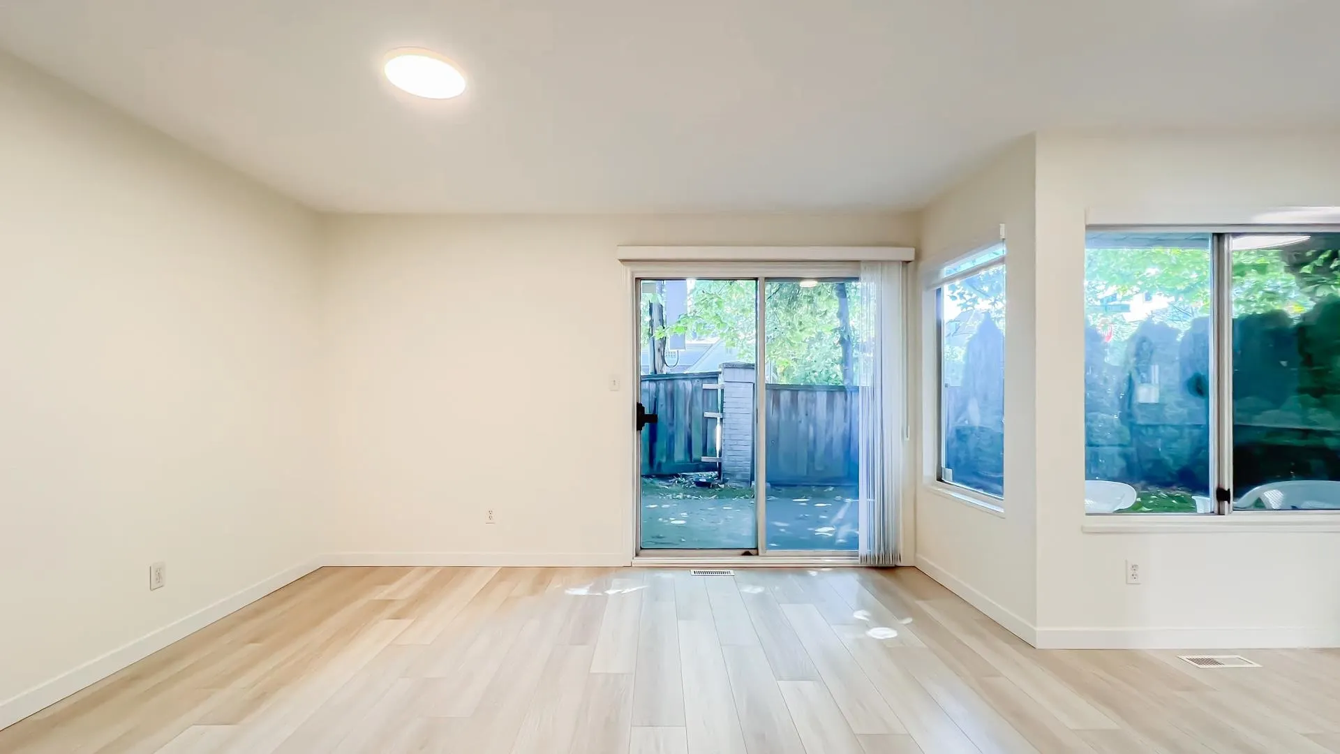 32 8031 General Currie Road