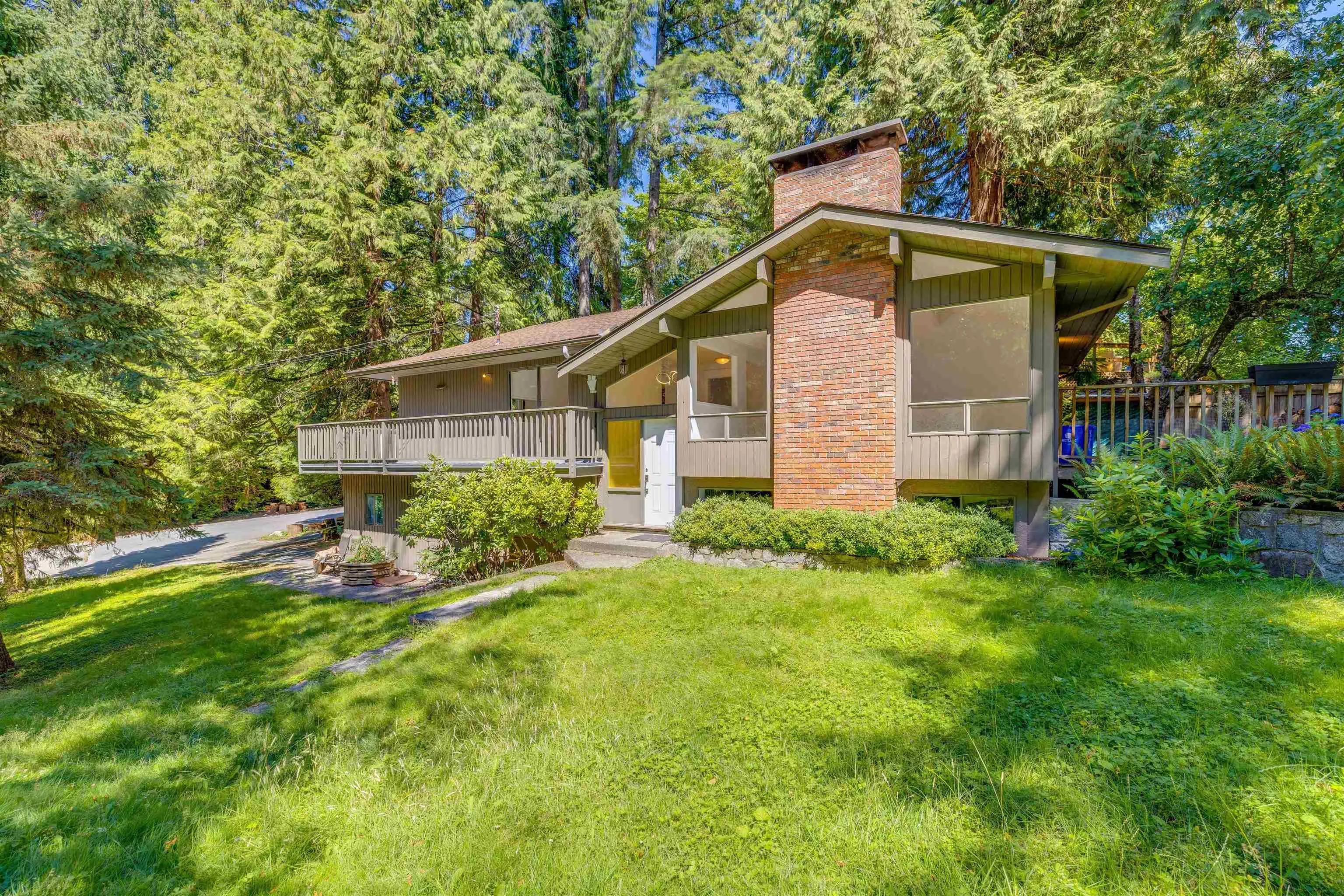 4755 Cove Cliff Road