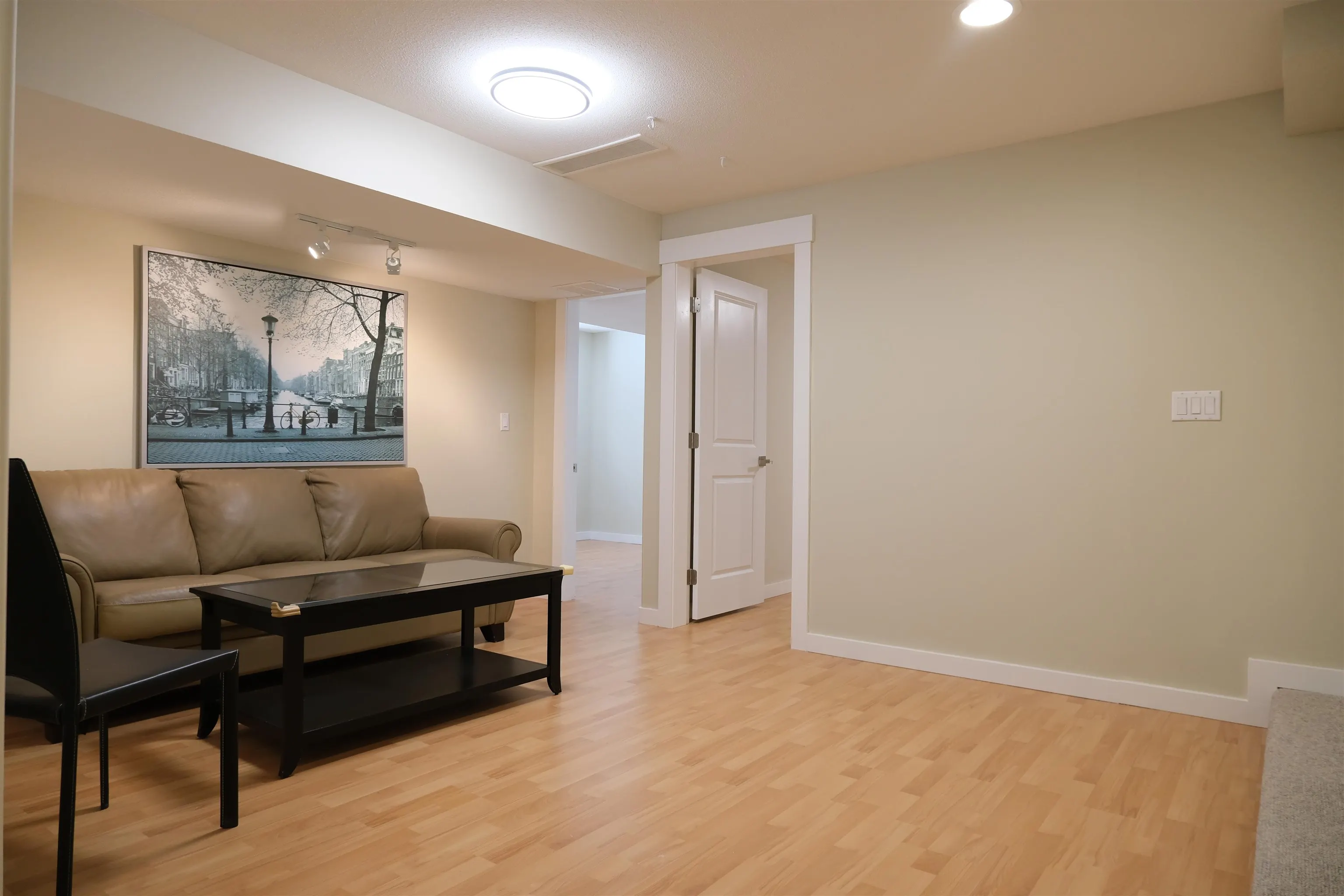 Basement 23 Ashwood Drive