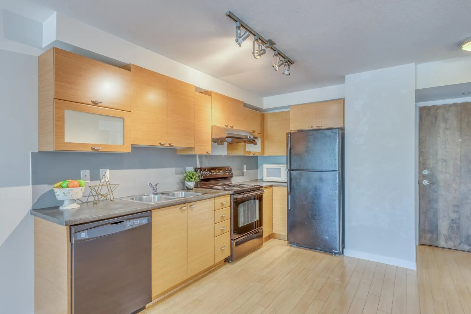 207 10788 139 Street