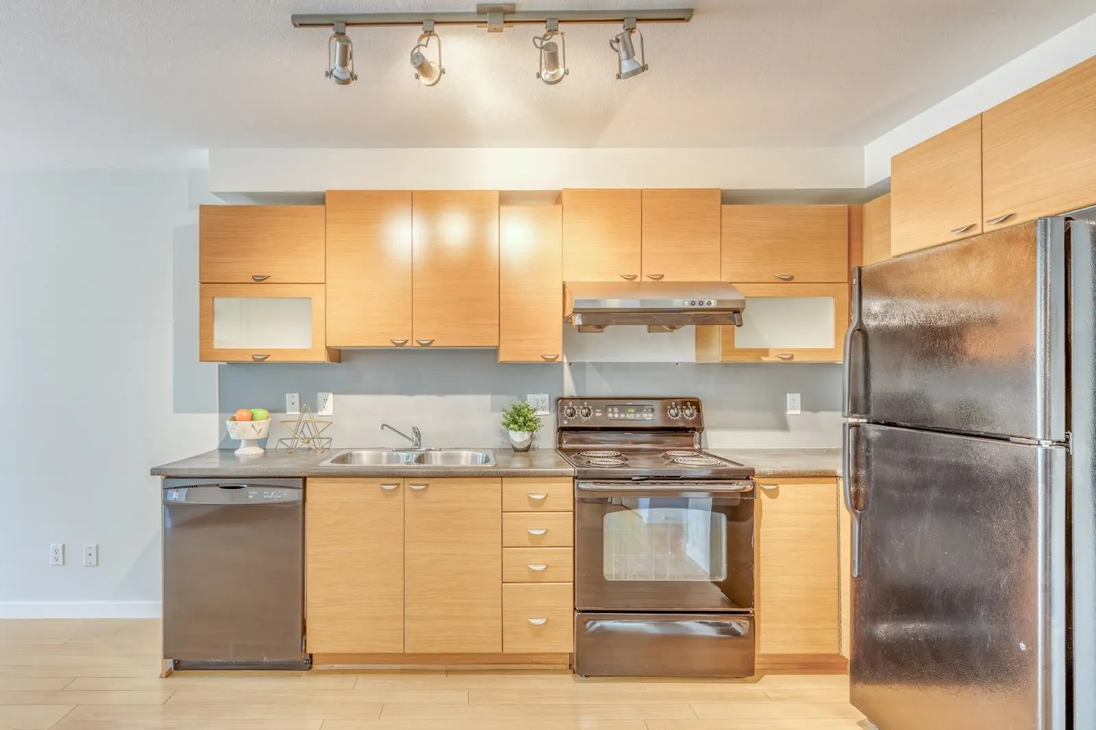 207 10788 139 Street
