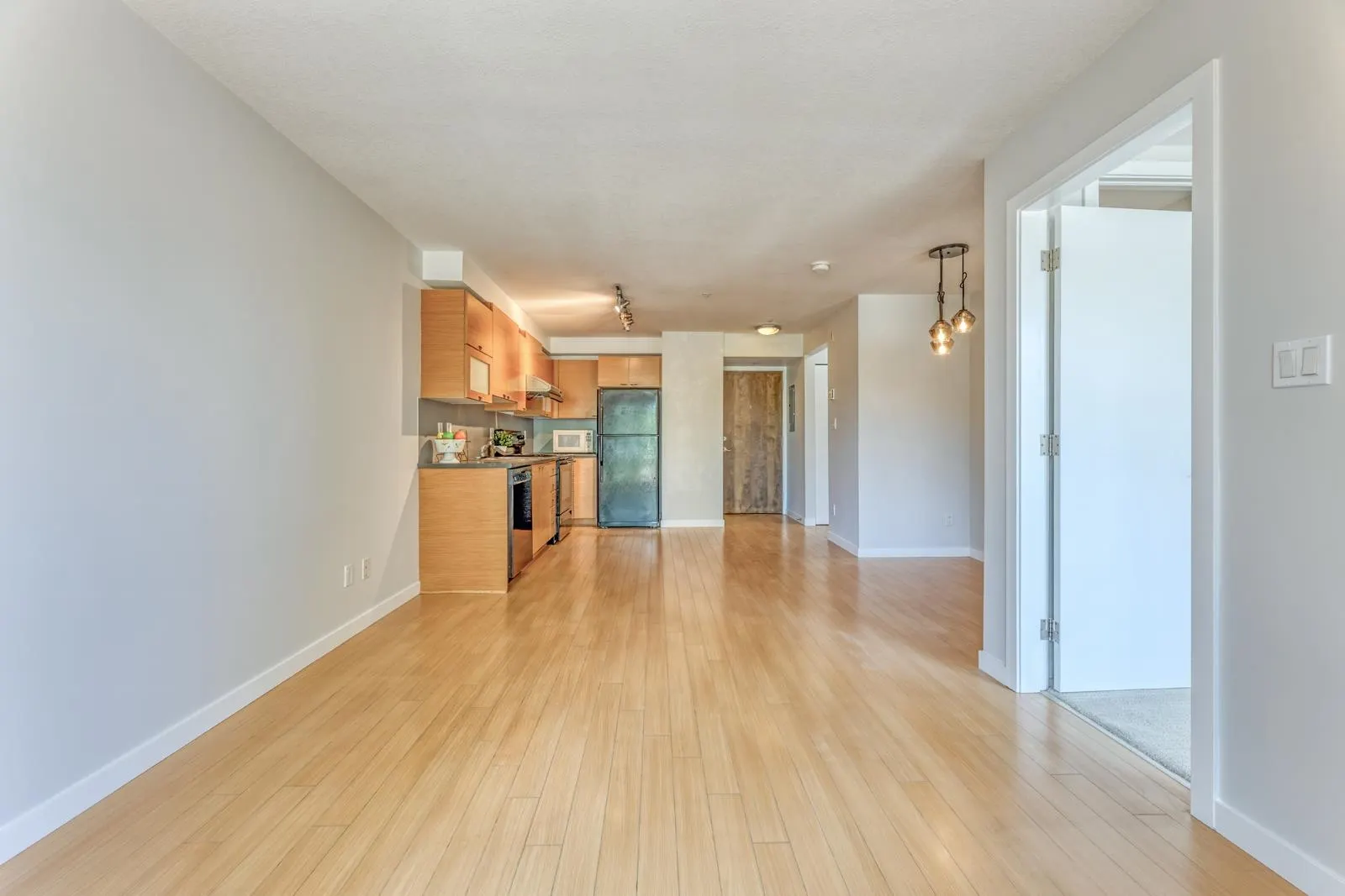 207 10788 139 Street