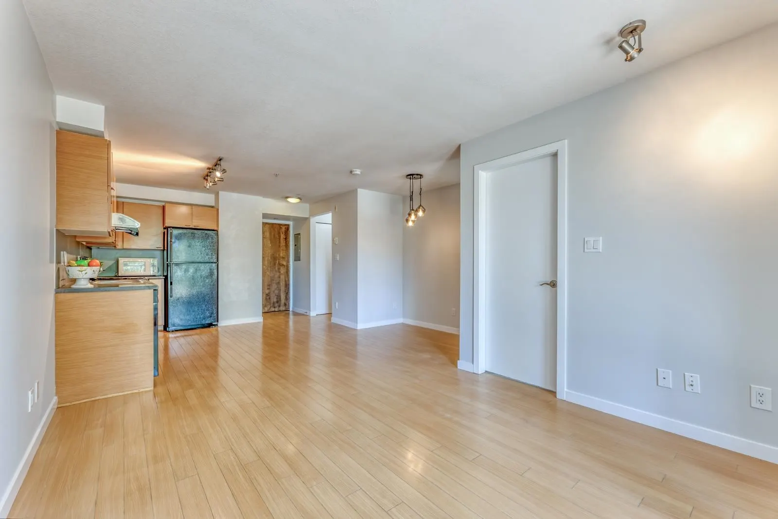 207 10788 139 Street